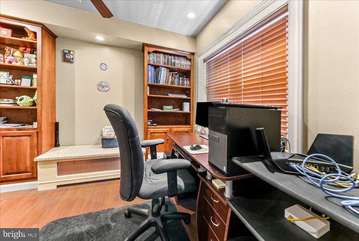 DREXEL HILL - Residential