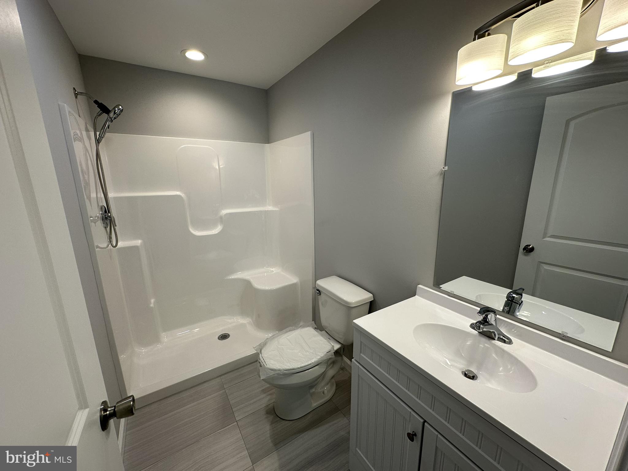 SHERWOOD ACRES - Residential