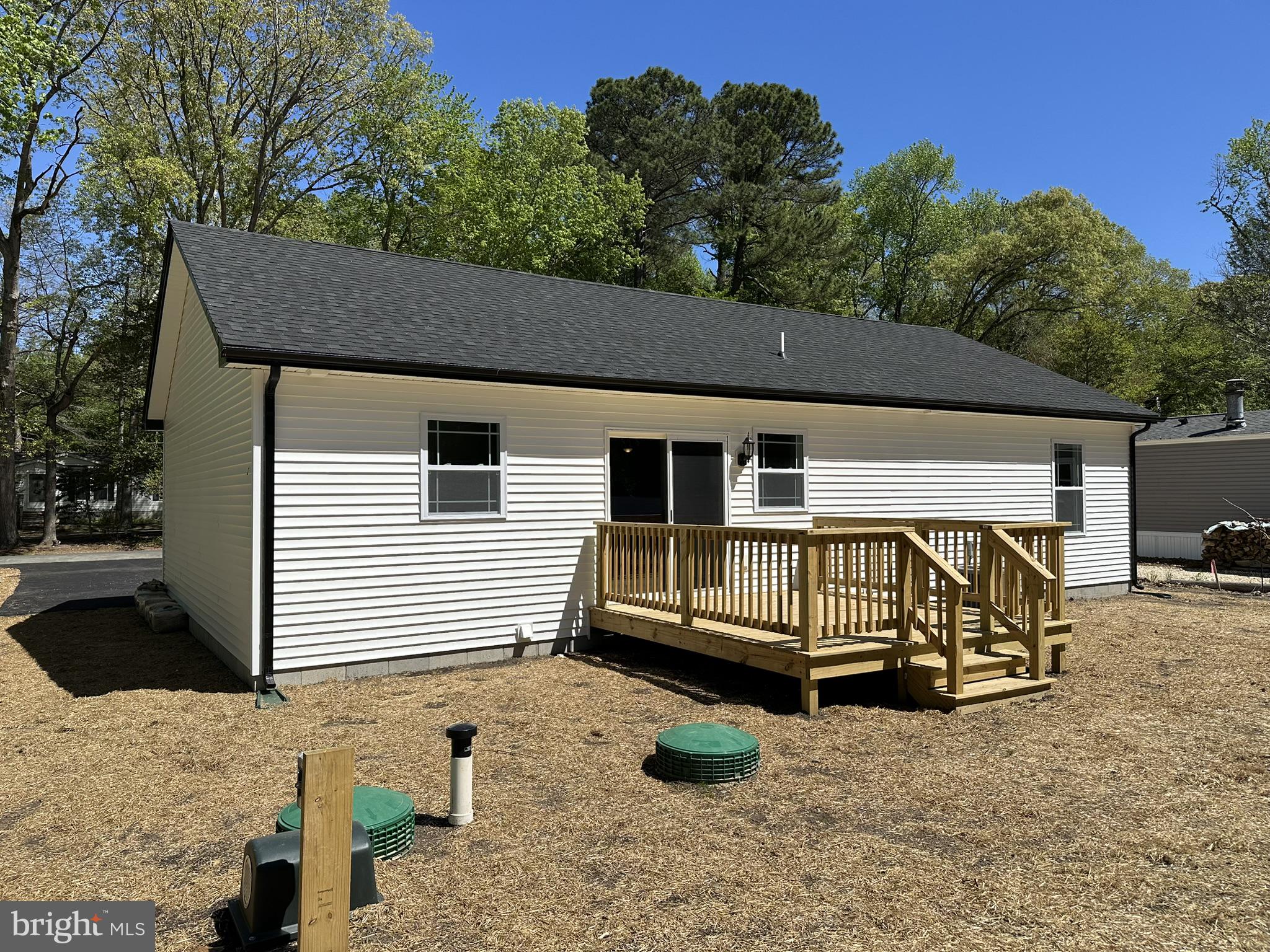 SHERWOOD ACRES - Residential