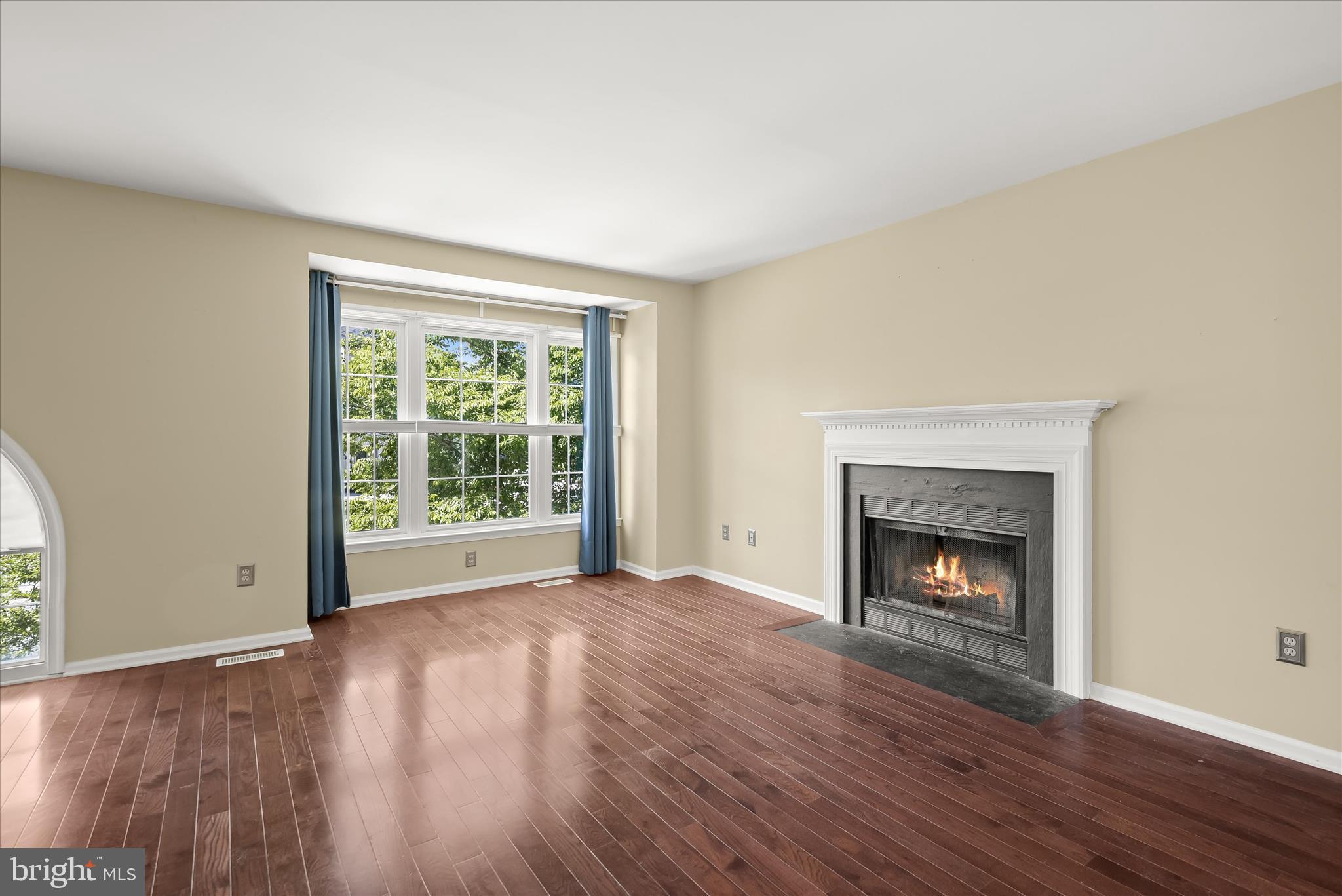 DORSEY HALL - Residential