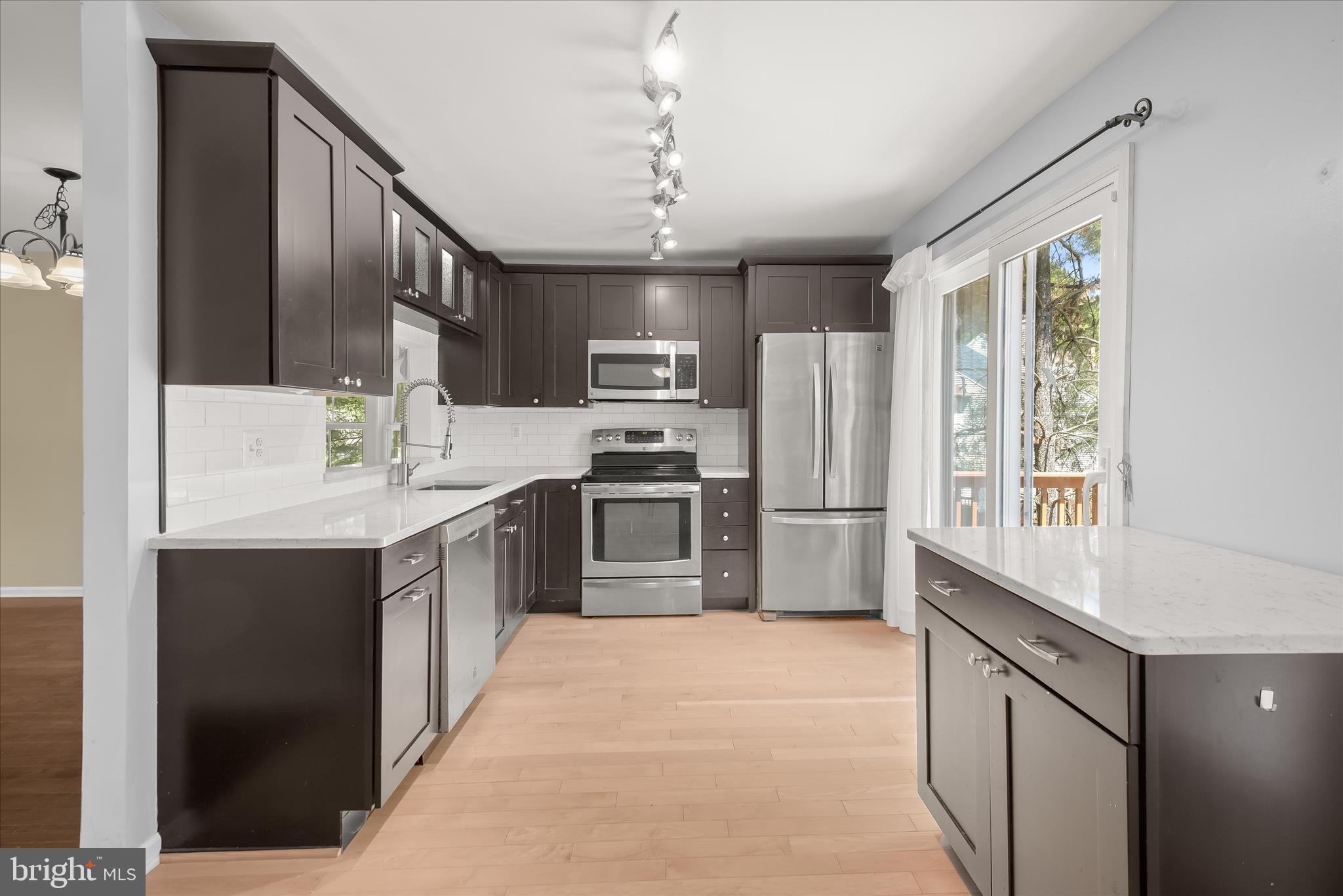 DORSEY HALL - Residential