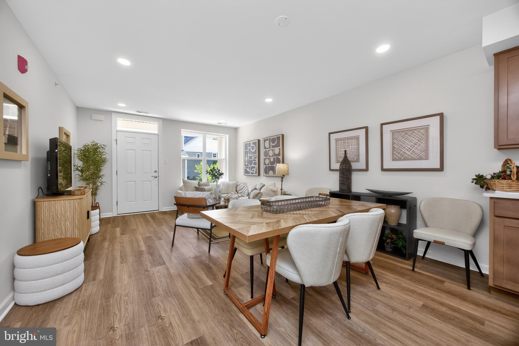 ARBOR PLACE - Residential