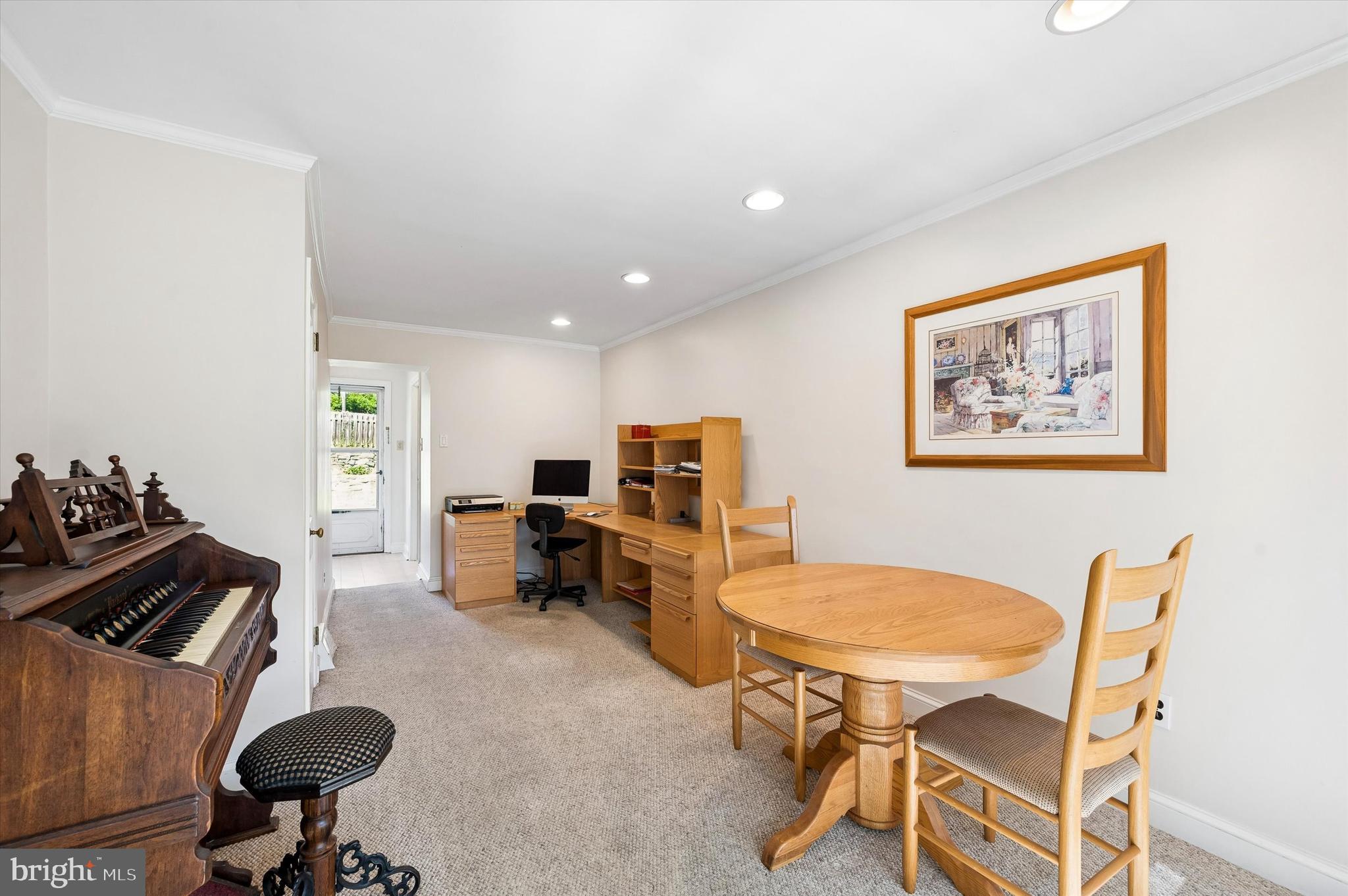 PENN WYNNE - Residential