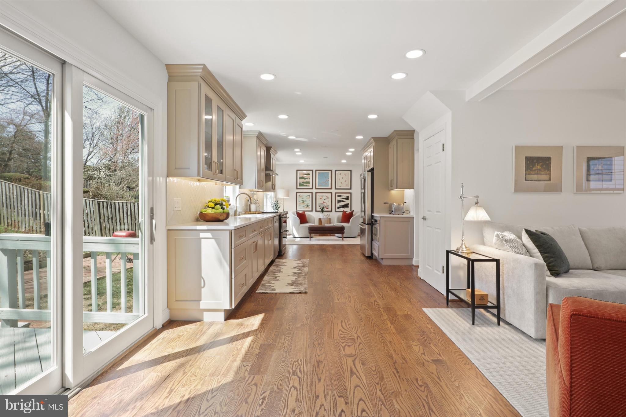 FAIRFAX CLUB ESTATES - Residential
