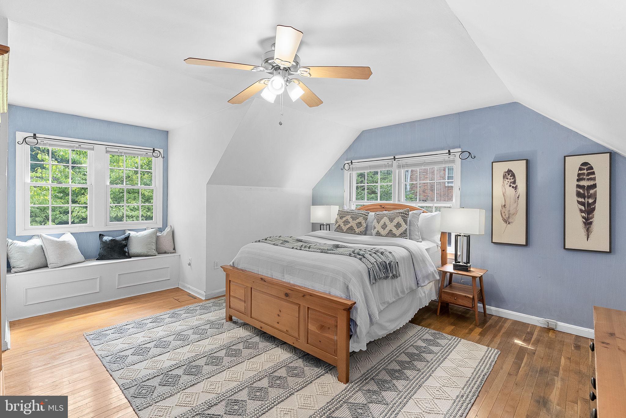 COUNTRY PLACE - Residential