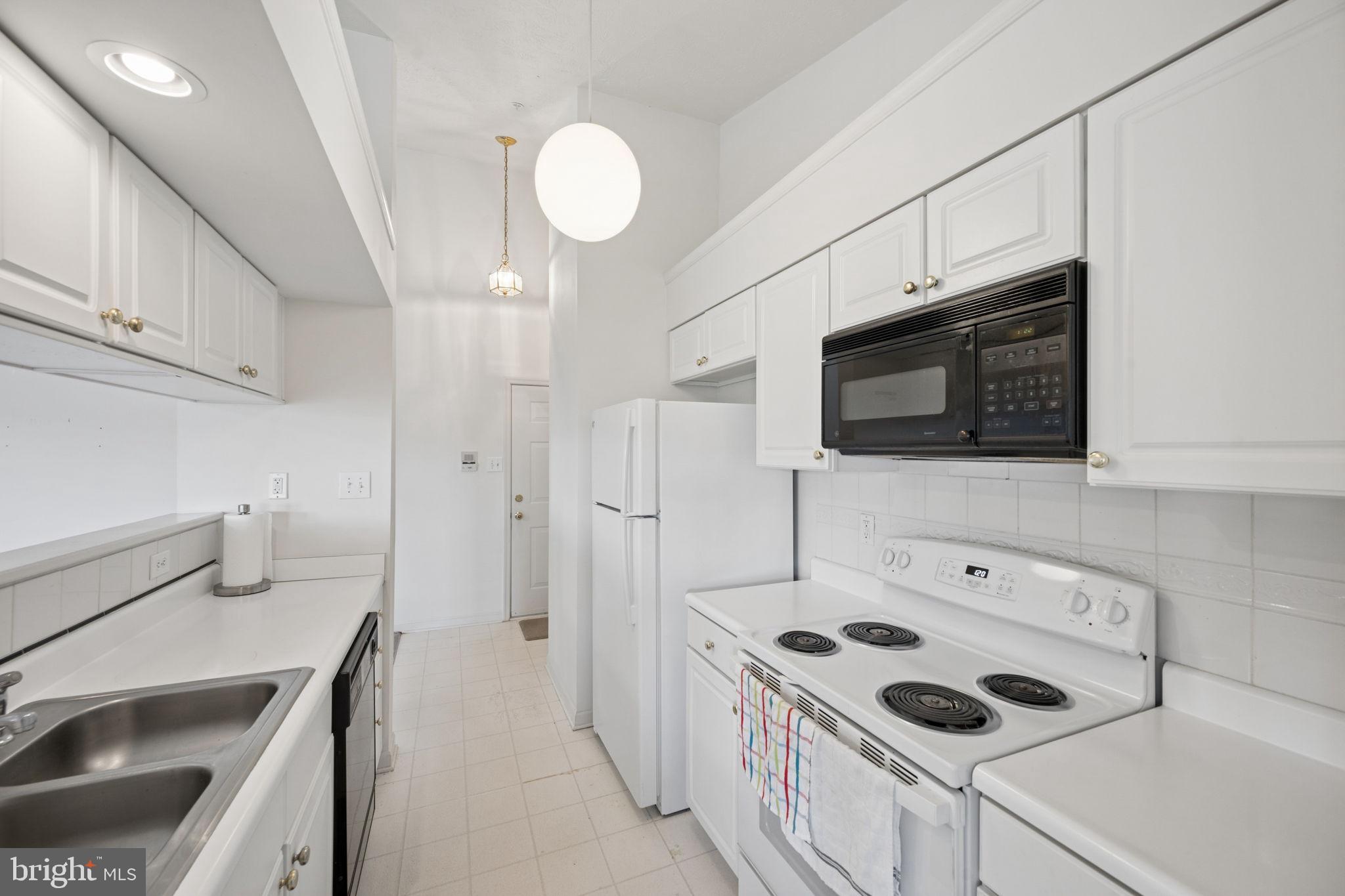 STONEGATE AT PATAPSCO - Residential