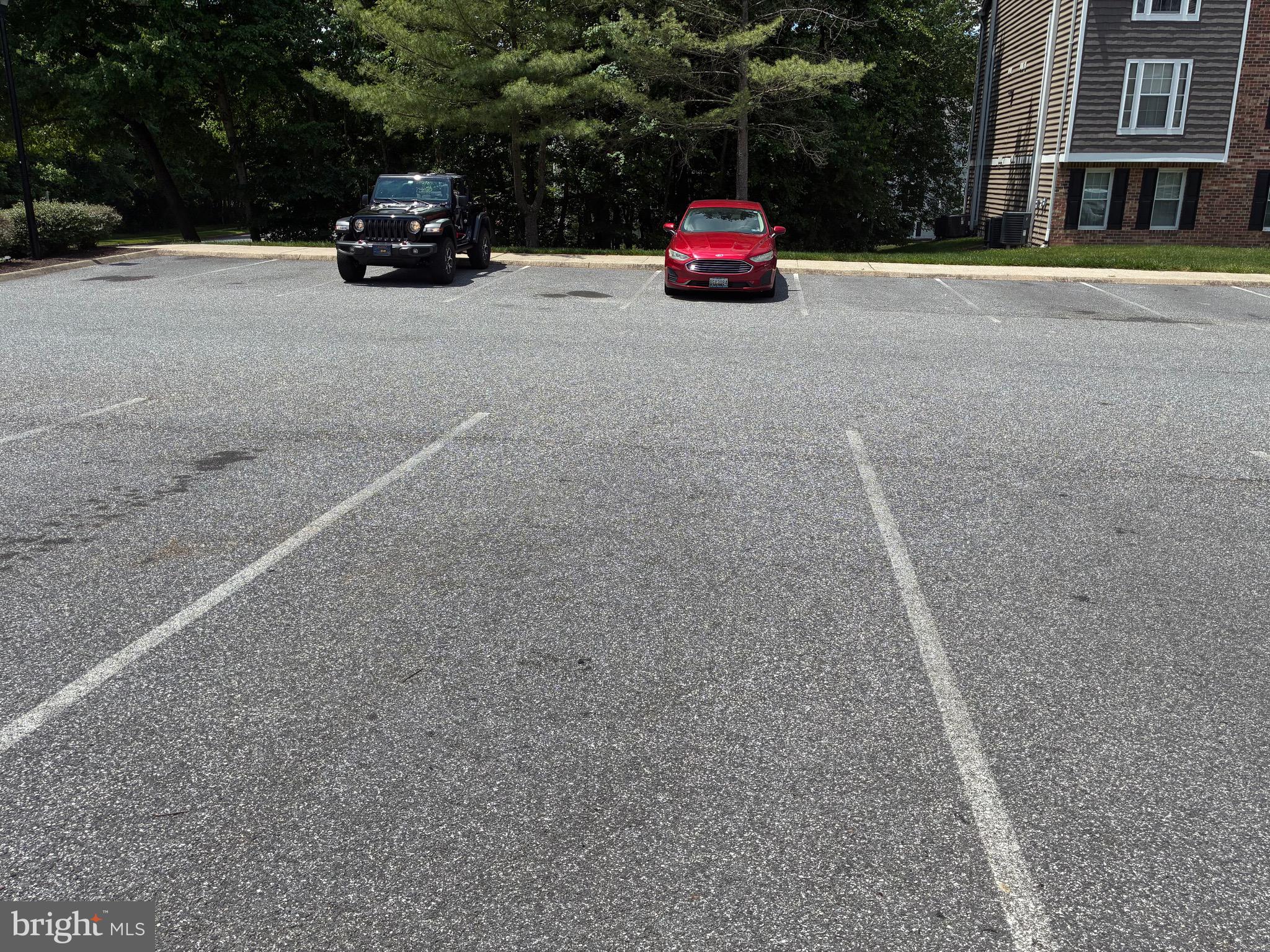WOODBRIDGE CENTER - Residential