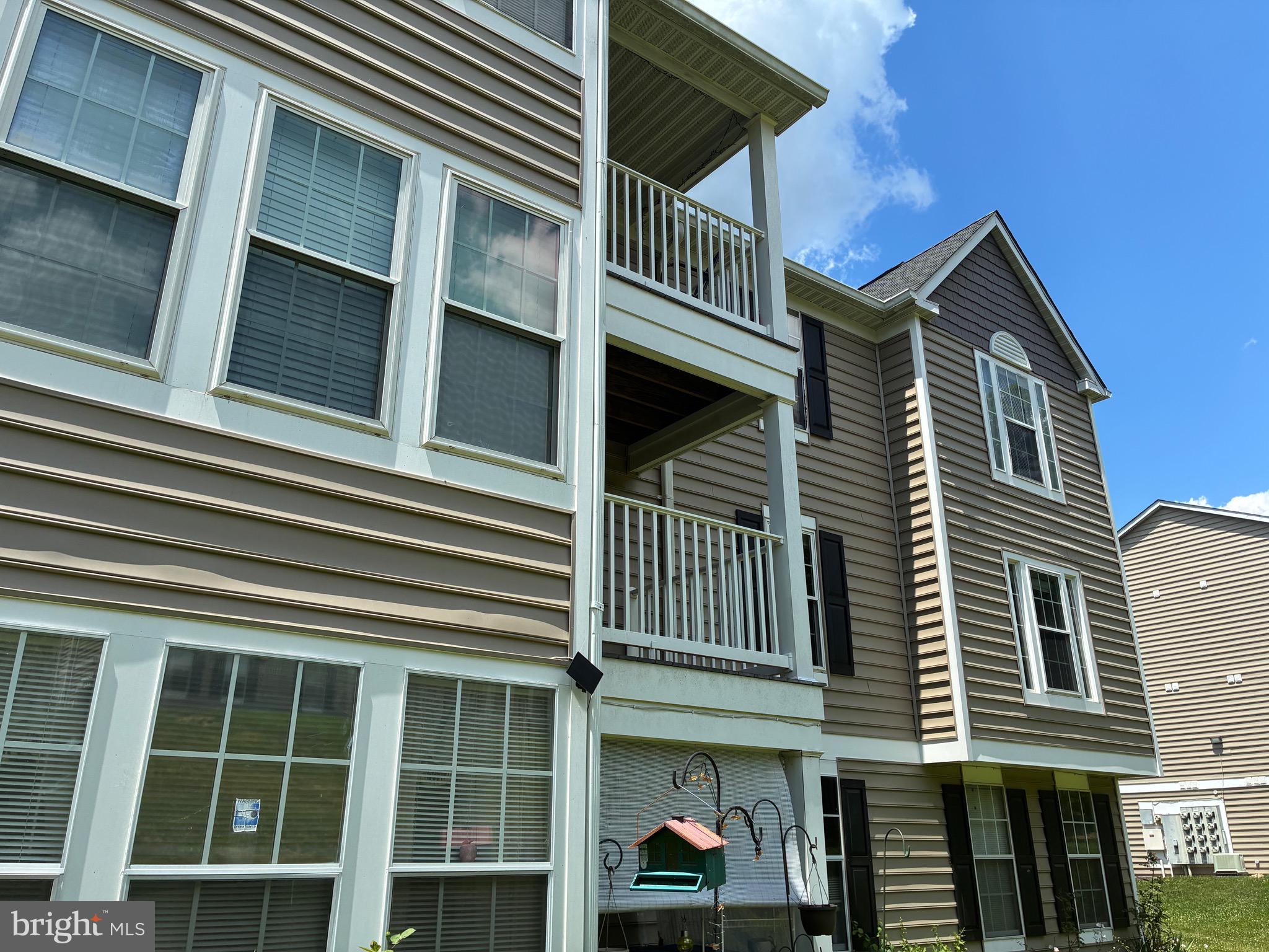 WOODBRIDGE CENTER - Residential