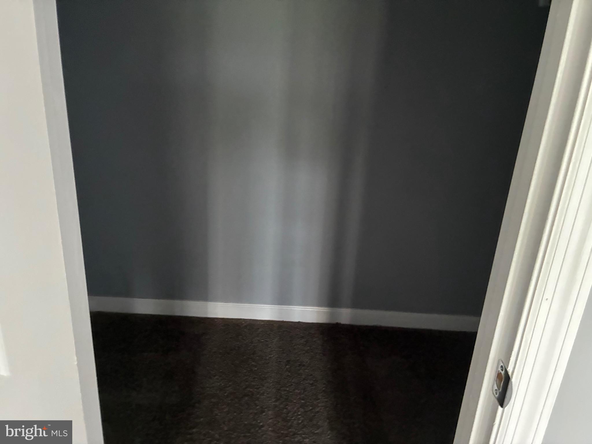 WOODBRIDGE CENTER - Residential