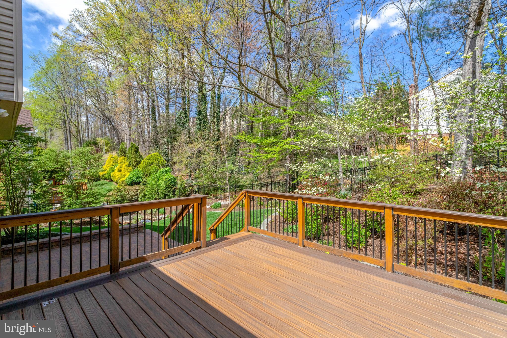KENWOOD OAKS - Residential