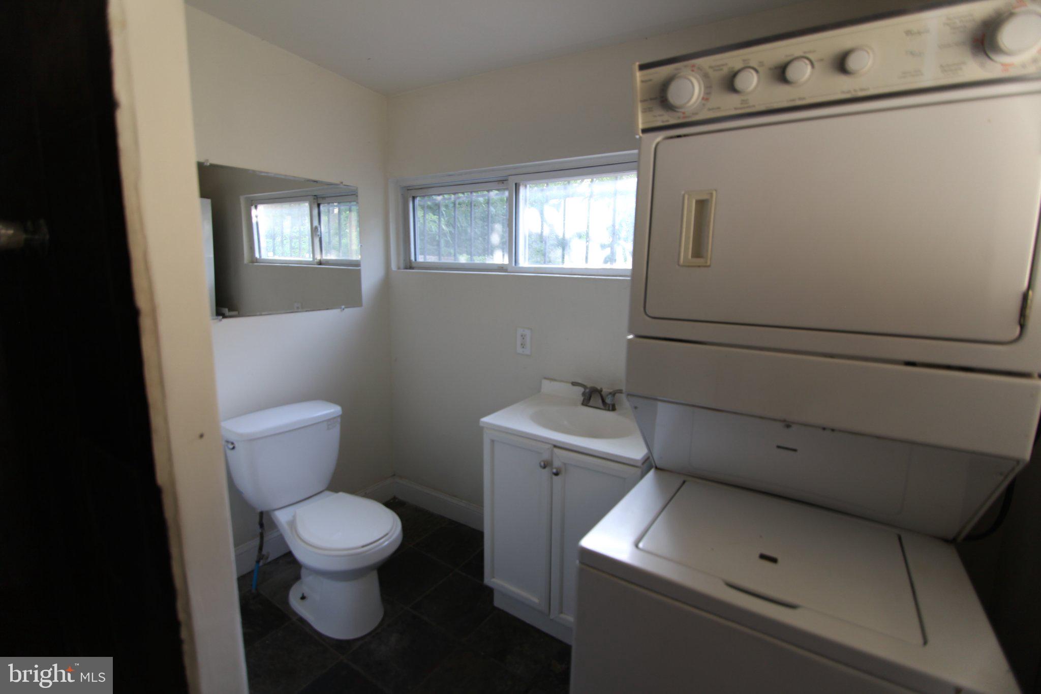 TEMPLE UNIVERSITY - Commercial Sale
