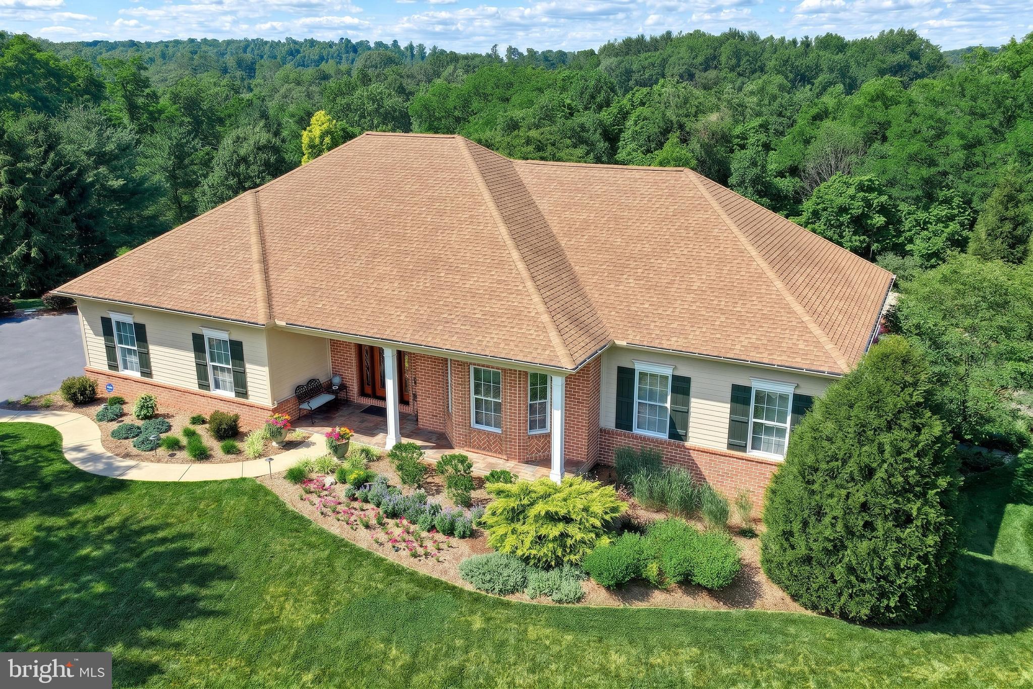 OLDE FORGE ESTATES - Residential