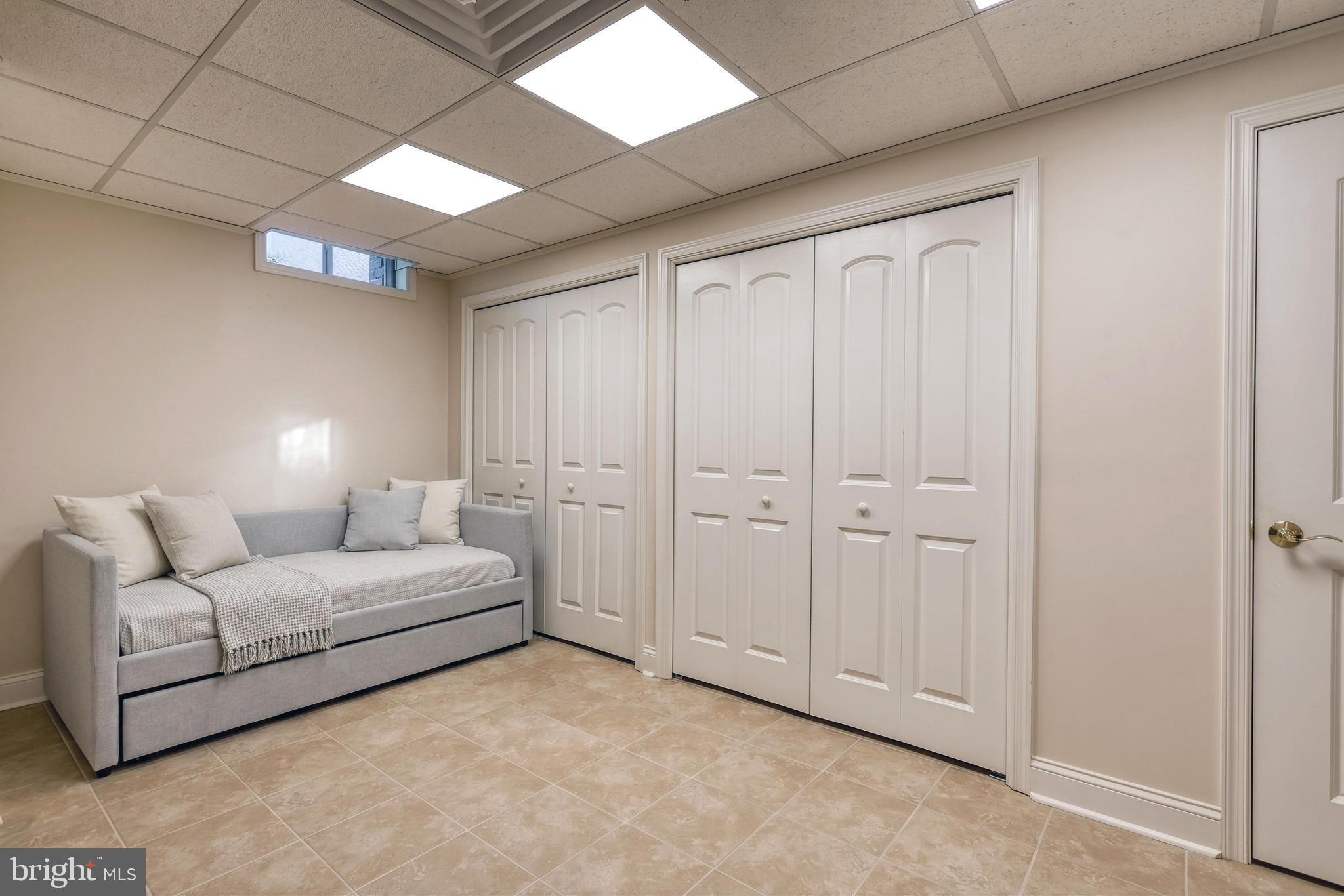OLDE FORGE ESTATES - Residential