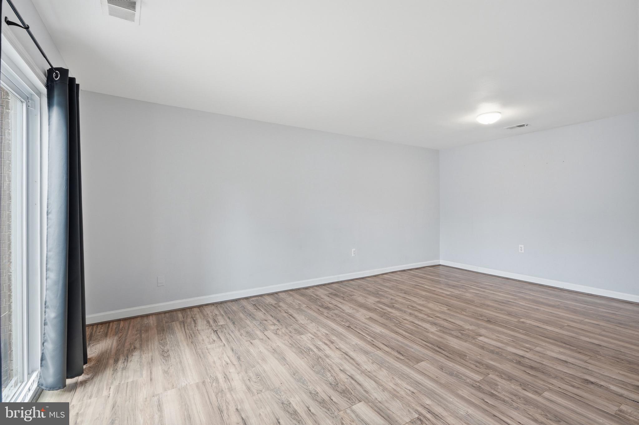 TERRACE TOWNE HOMES OF WOODLAWN - Residential
