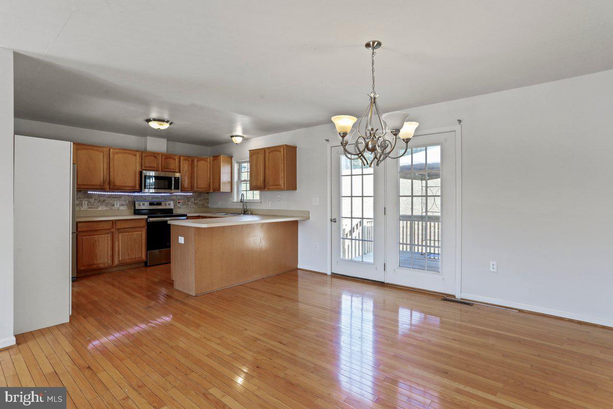WESTVIEW RIDGE - Residential