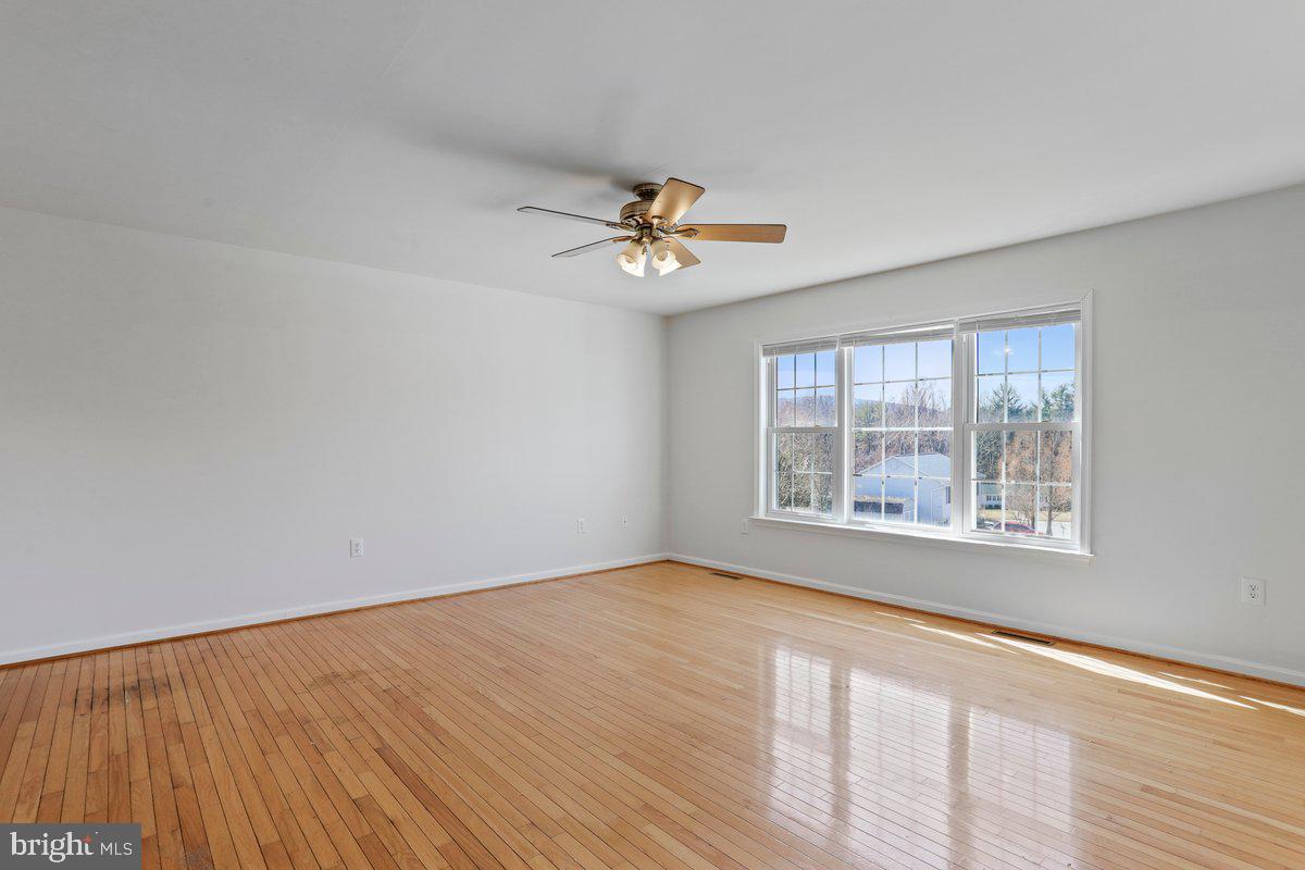 WESTVIEW RIDGE - Residential