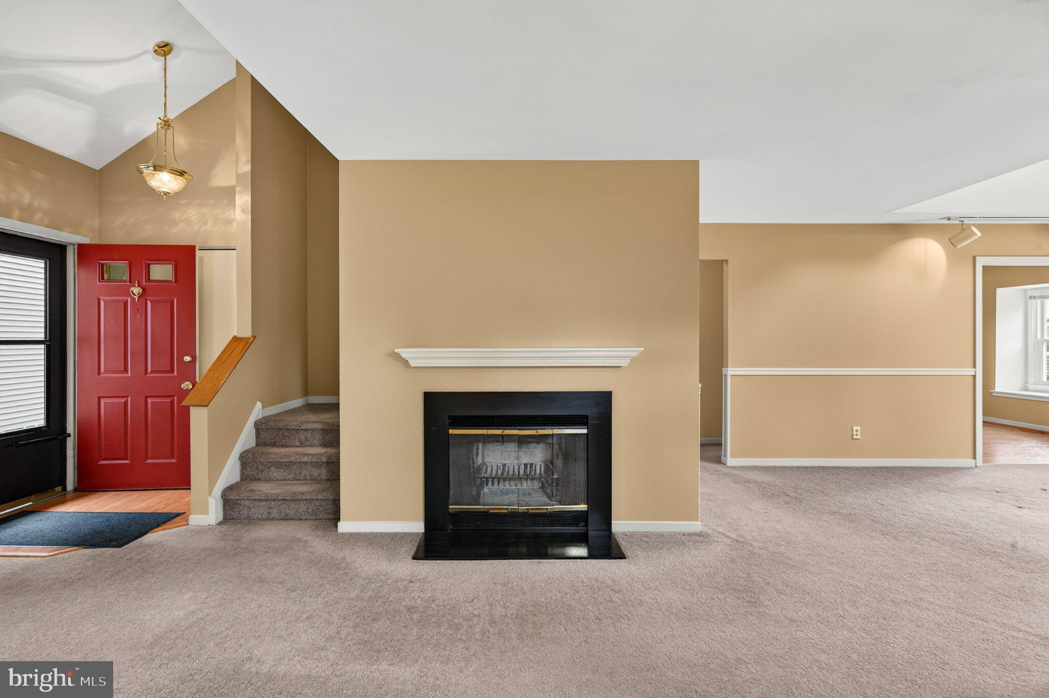 LIONGATE - Residential