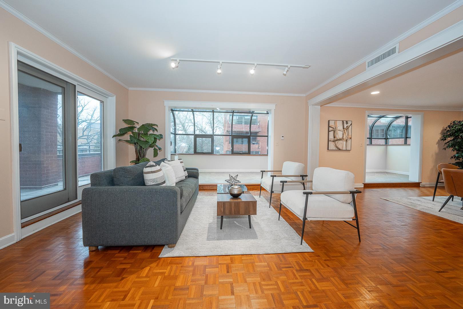 CHESWOLD ESTATES - Residential
