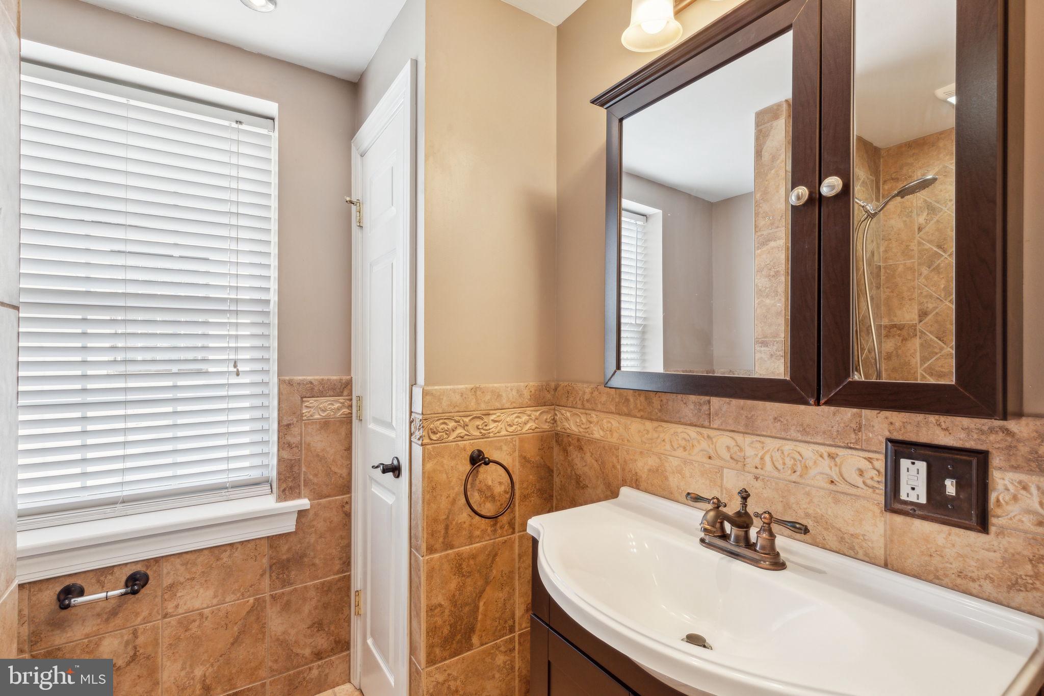 PORT RICHMOND - Residential