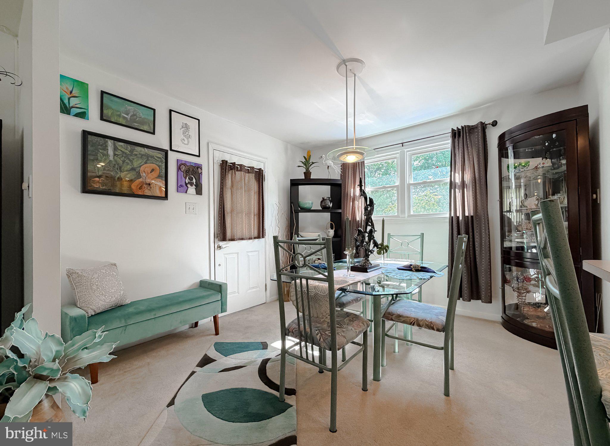 SINGING HILLS - Residential
