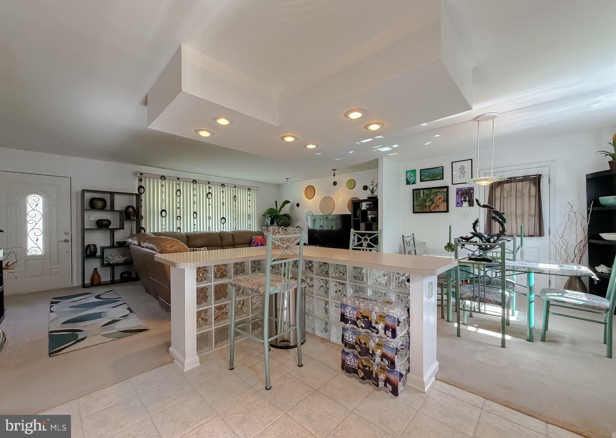 SINGING HILLS - Residential