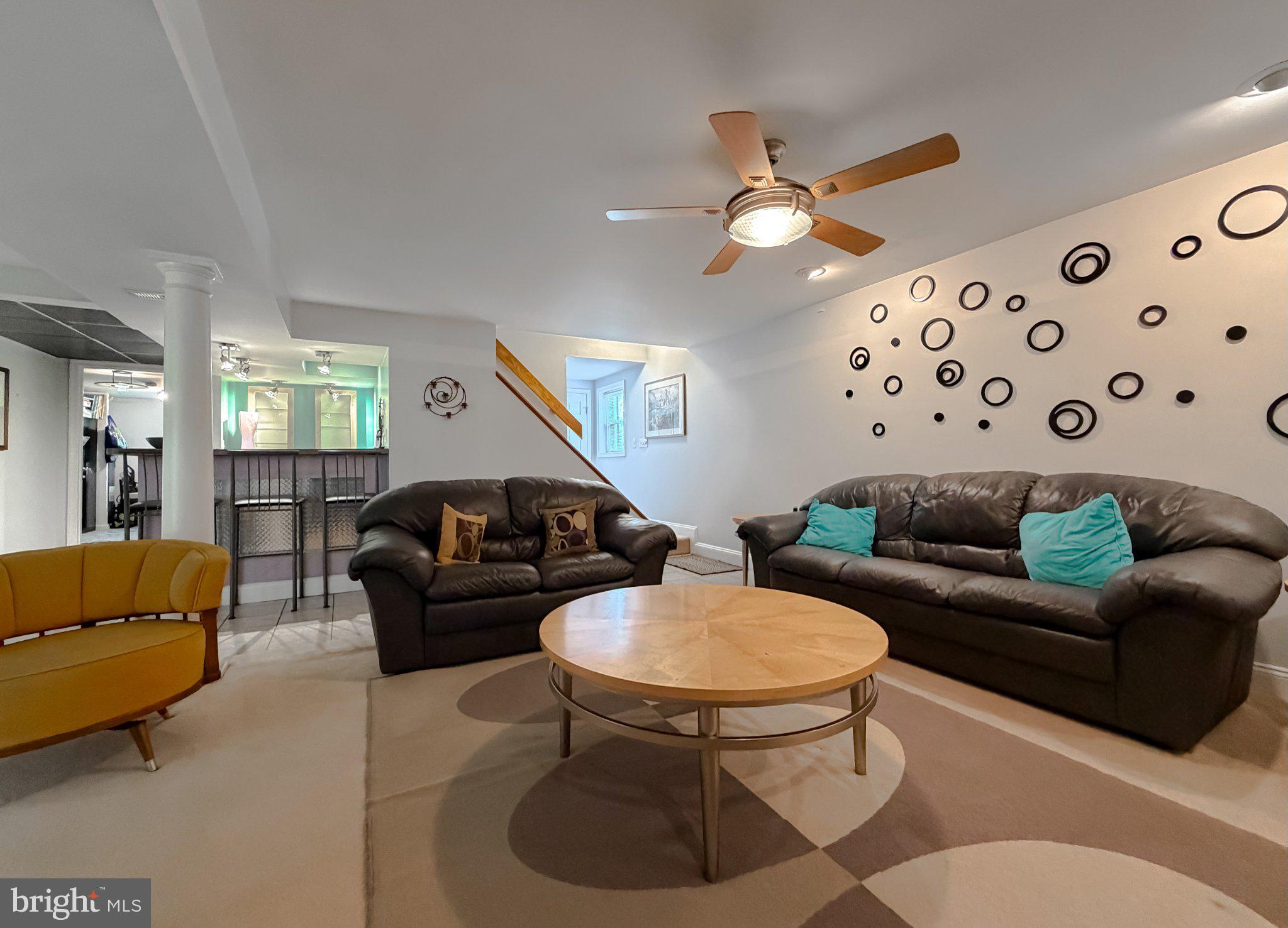 SINGING HILLS - Residential