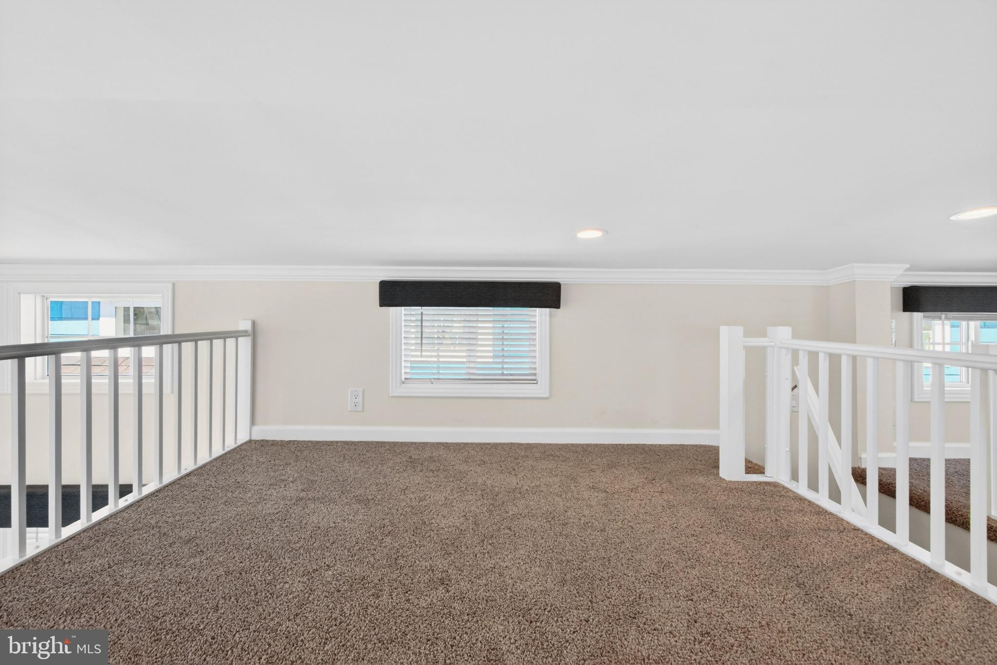 WEST BAY PARK - Residential