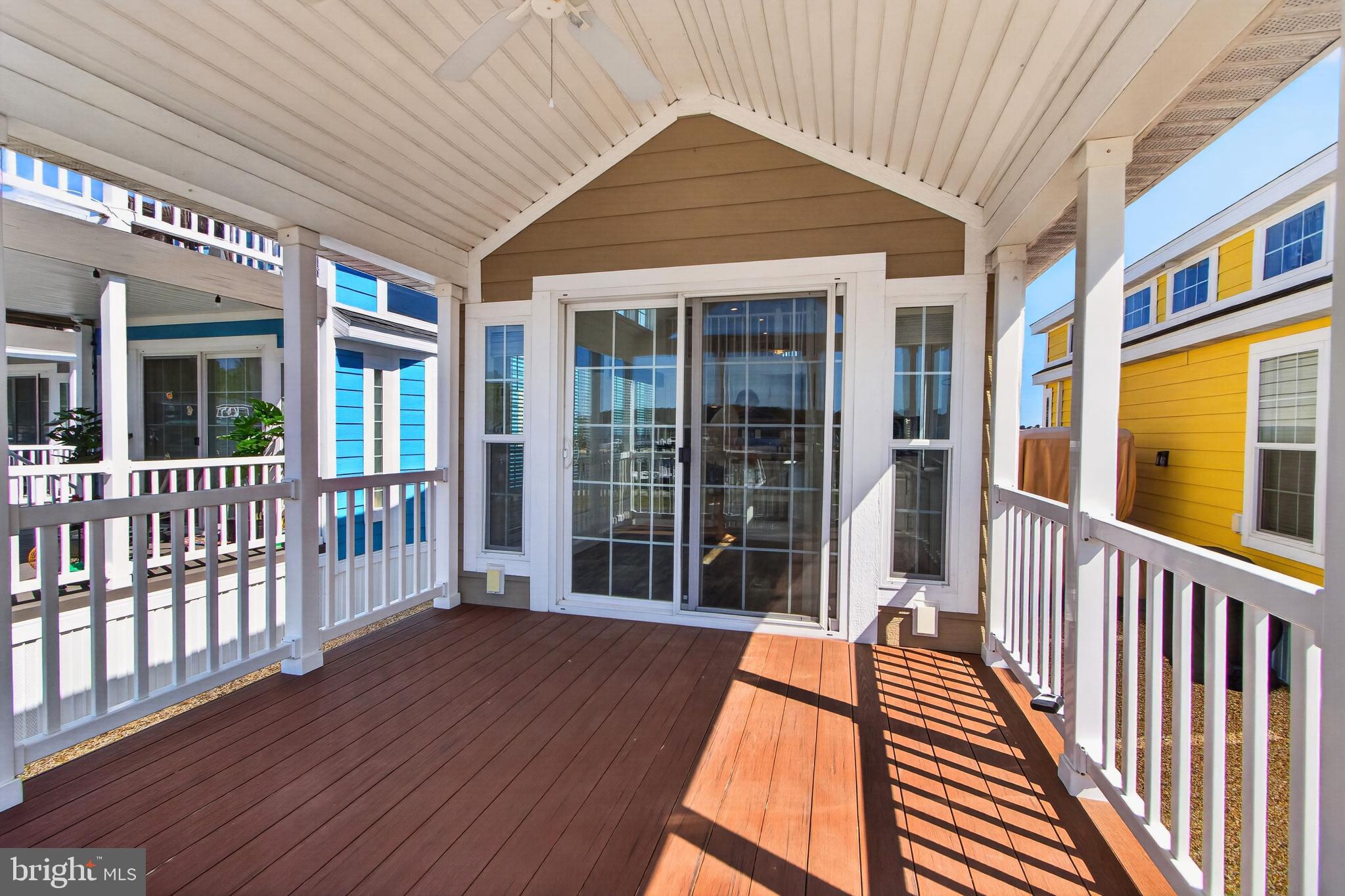 WEST BAY PARK - Residential