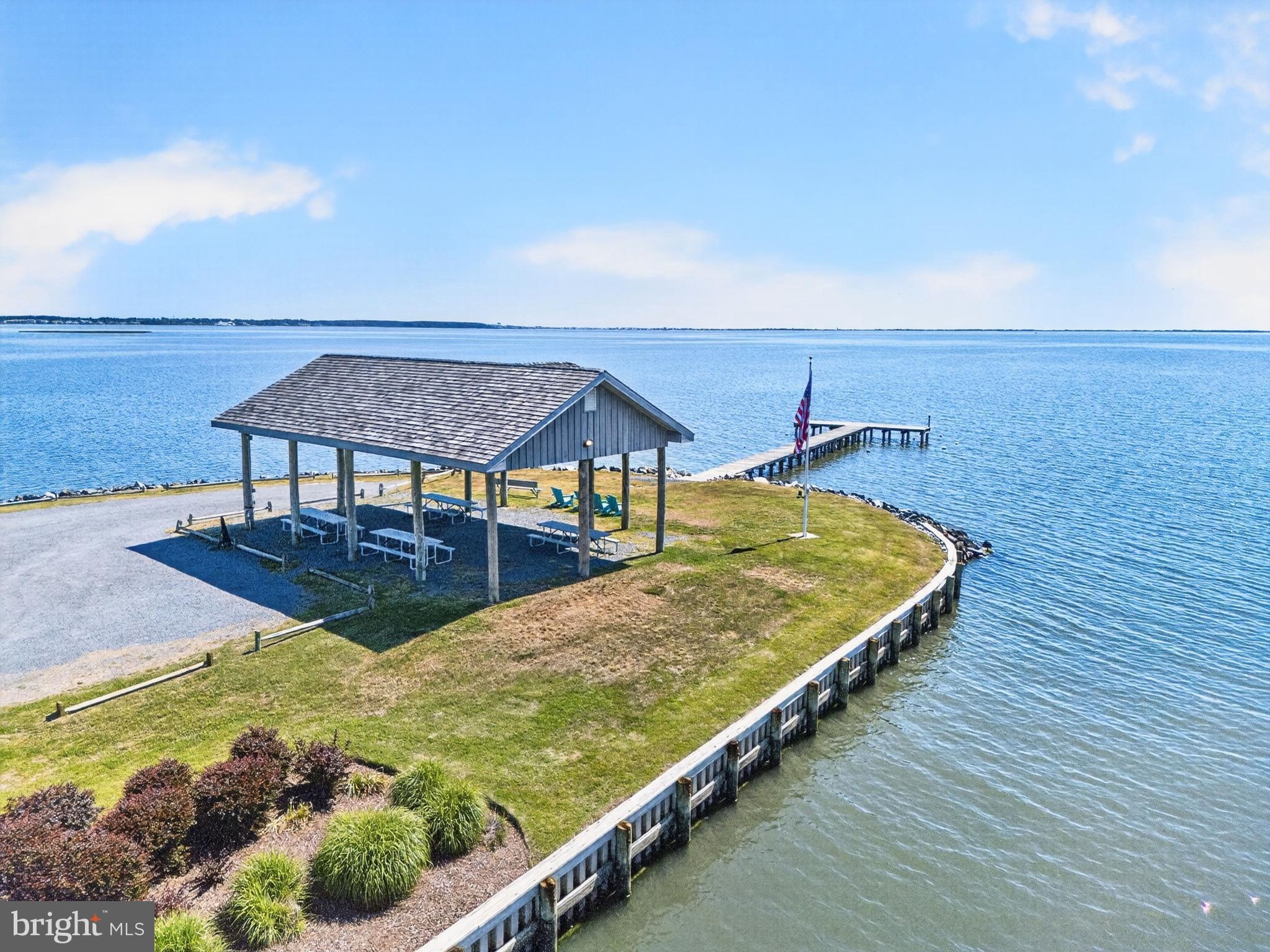 WEST BAY PARK - Residential