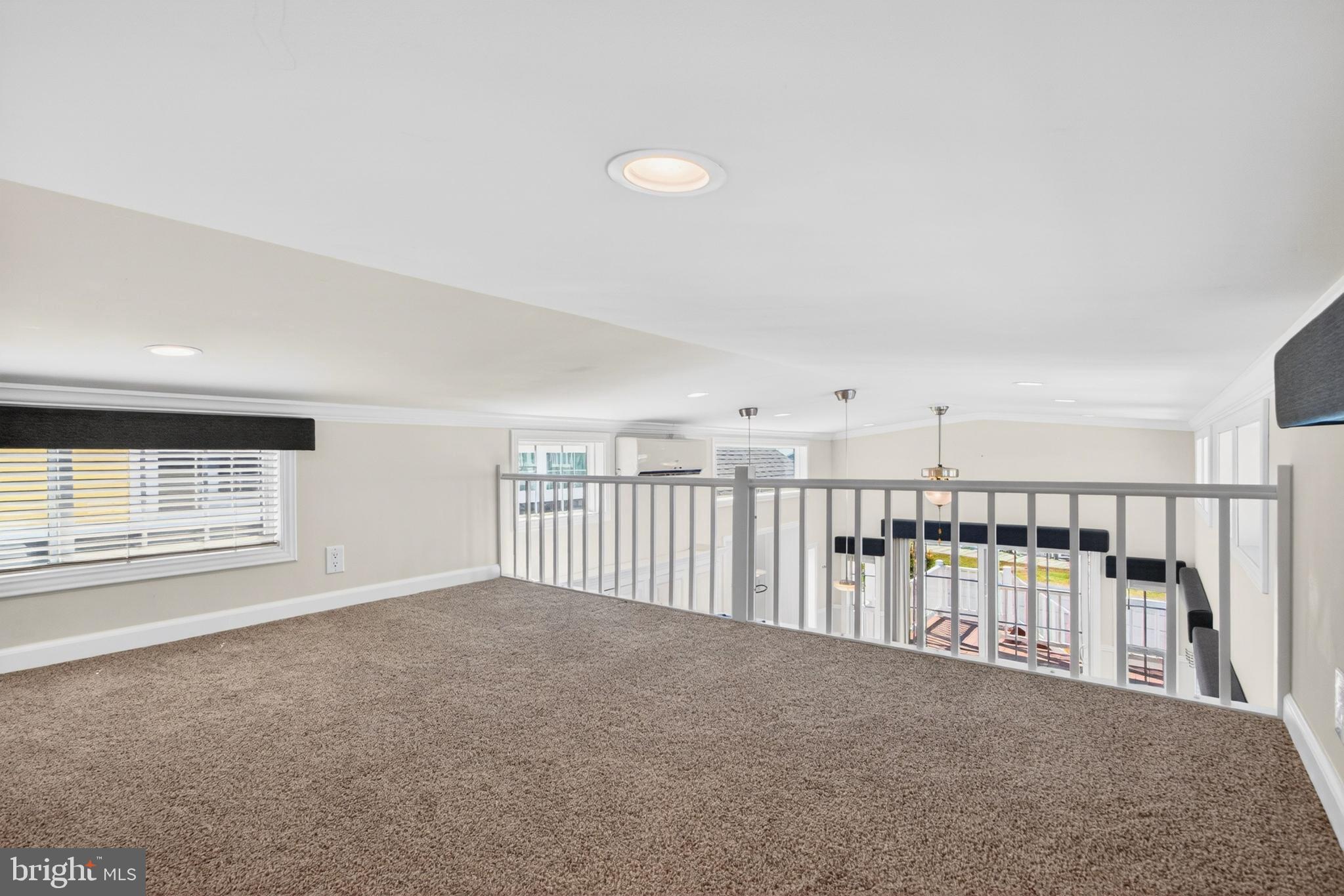 WEST BAY PARK - Residential