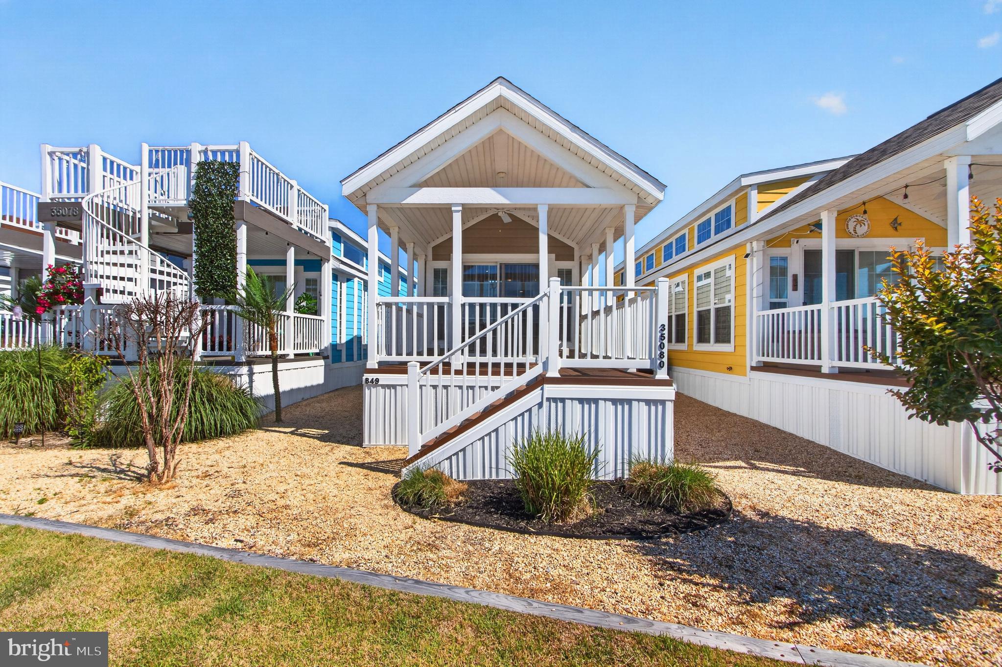 WEST BAY PARK - Residential