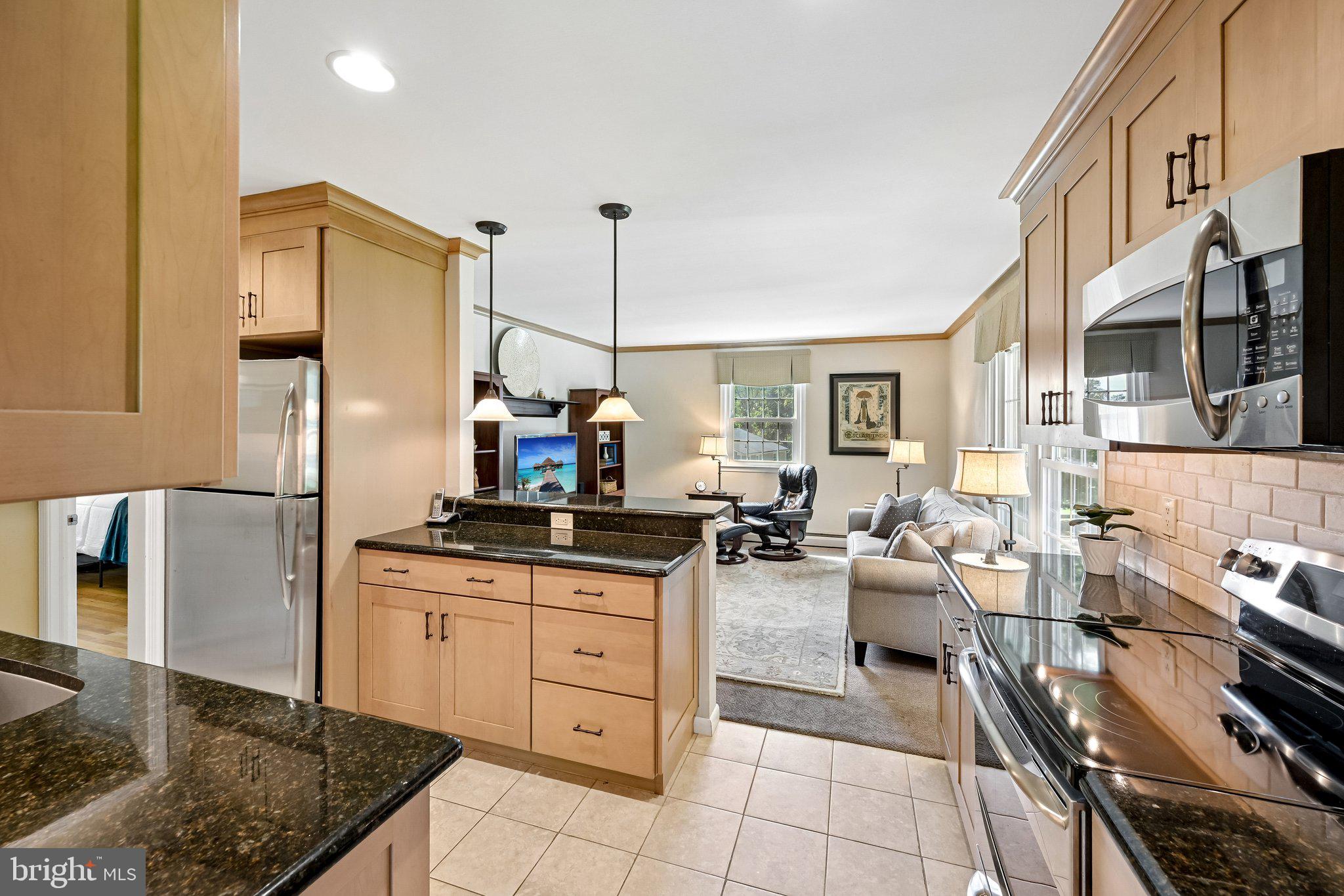 FOX VALLEY - Residential