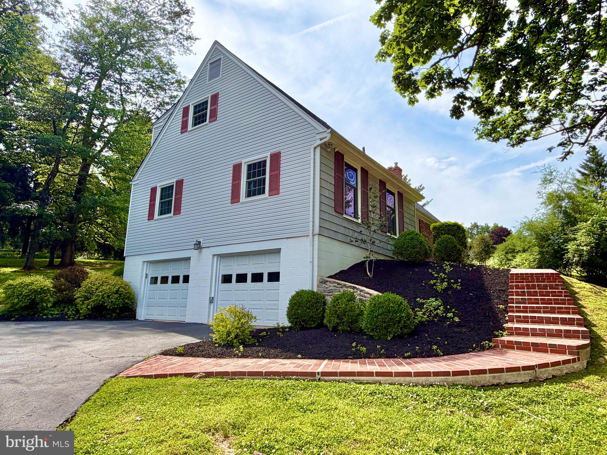 FOX VALLEY - Residential