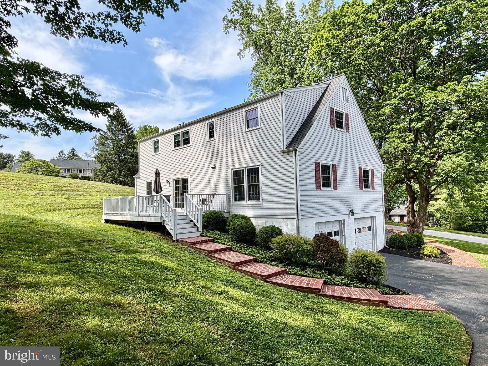 FOX VALLEY - Residential