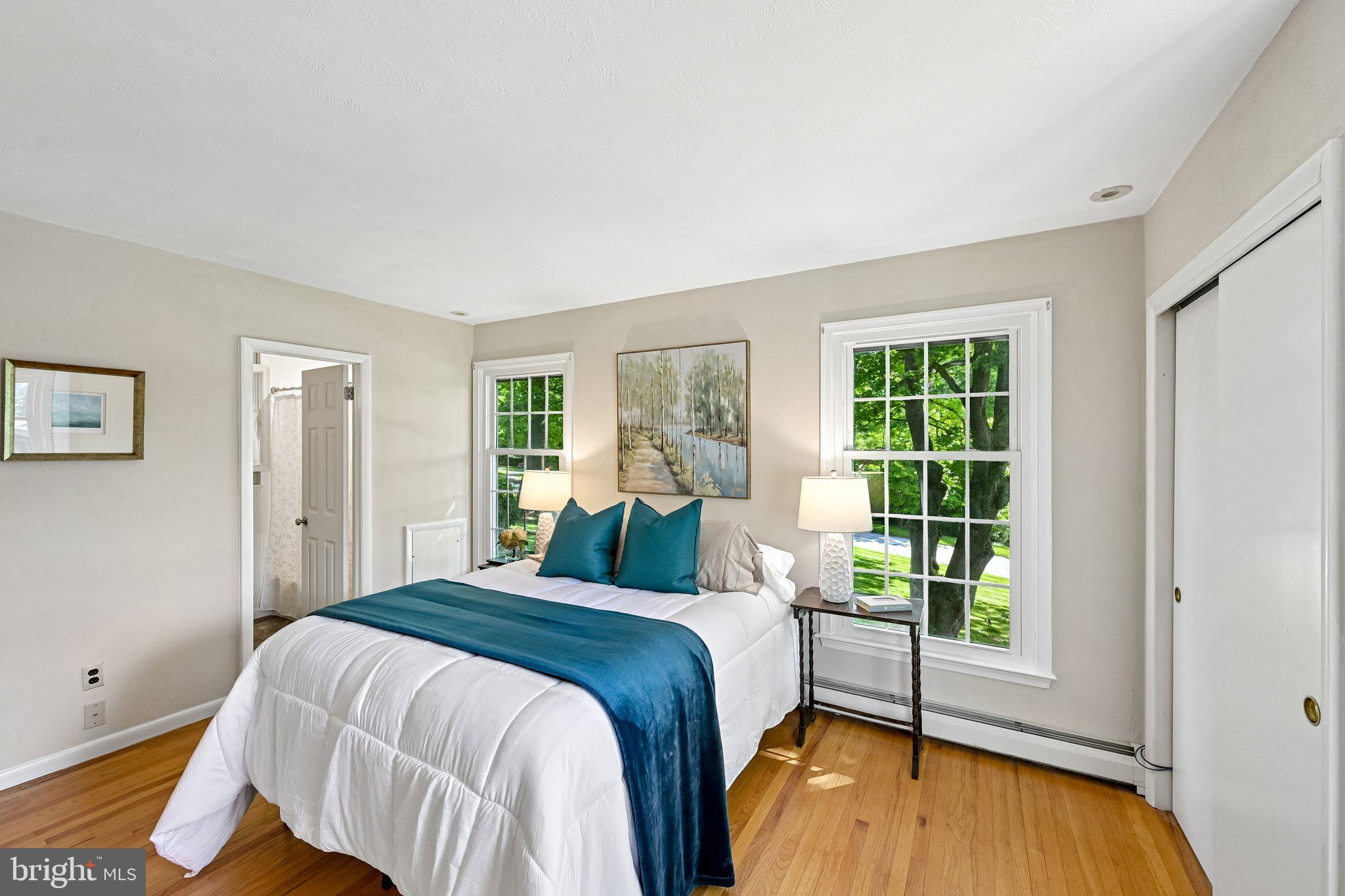 FOX VALLEY - Residential