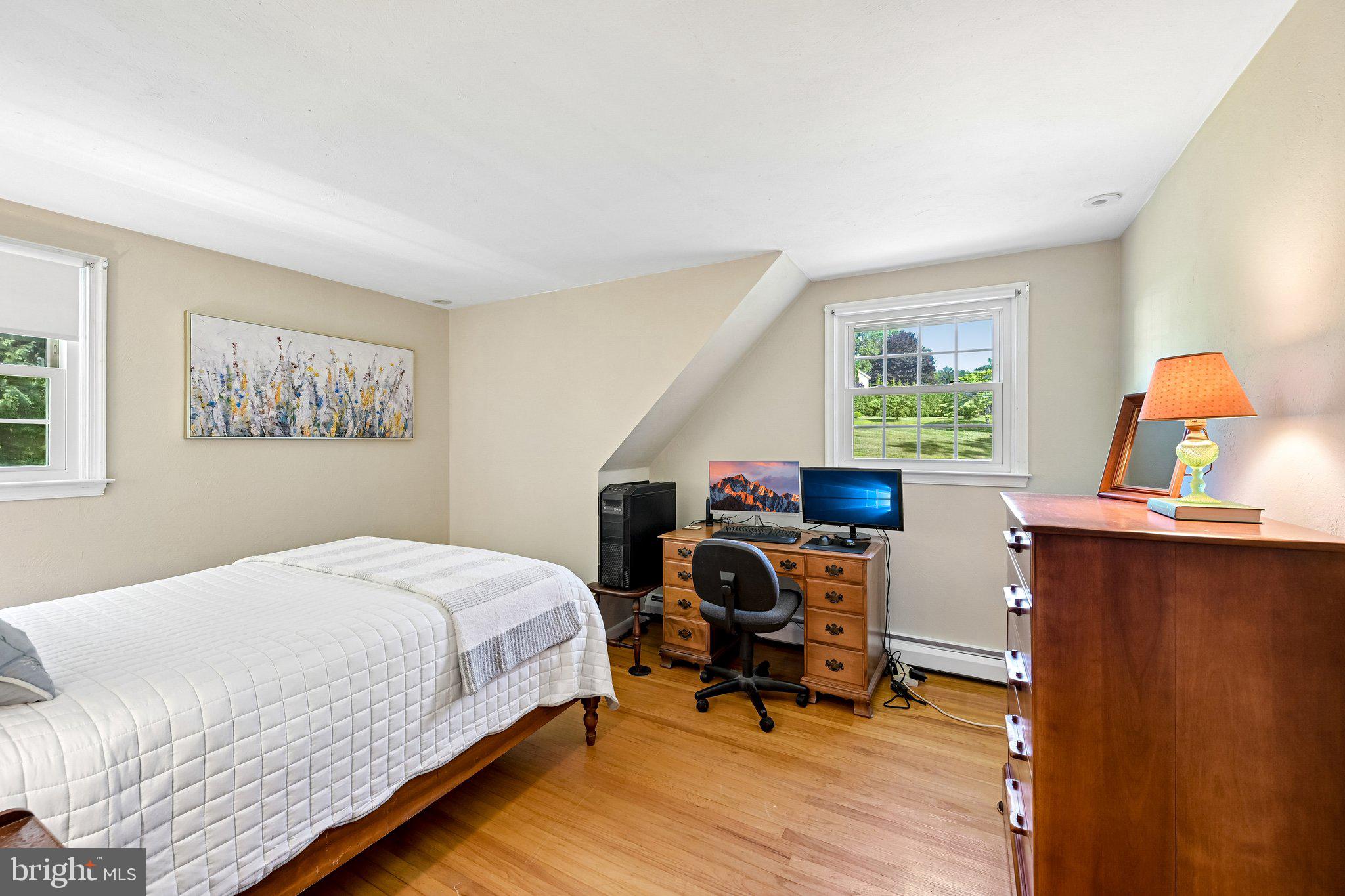 FOX VALLEY - Residential