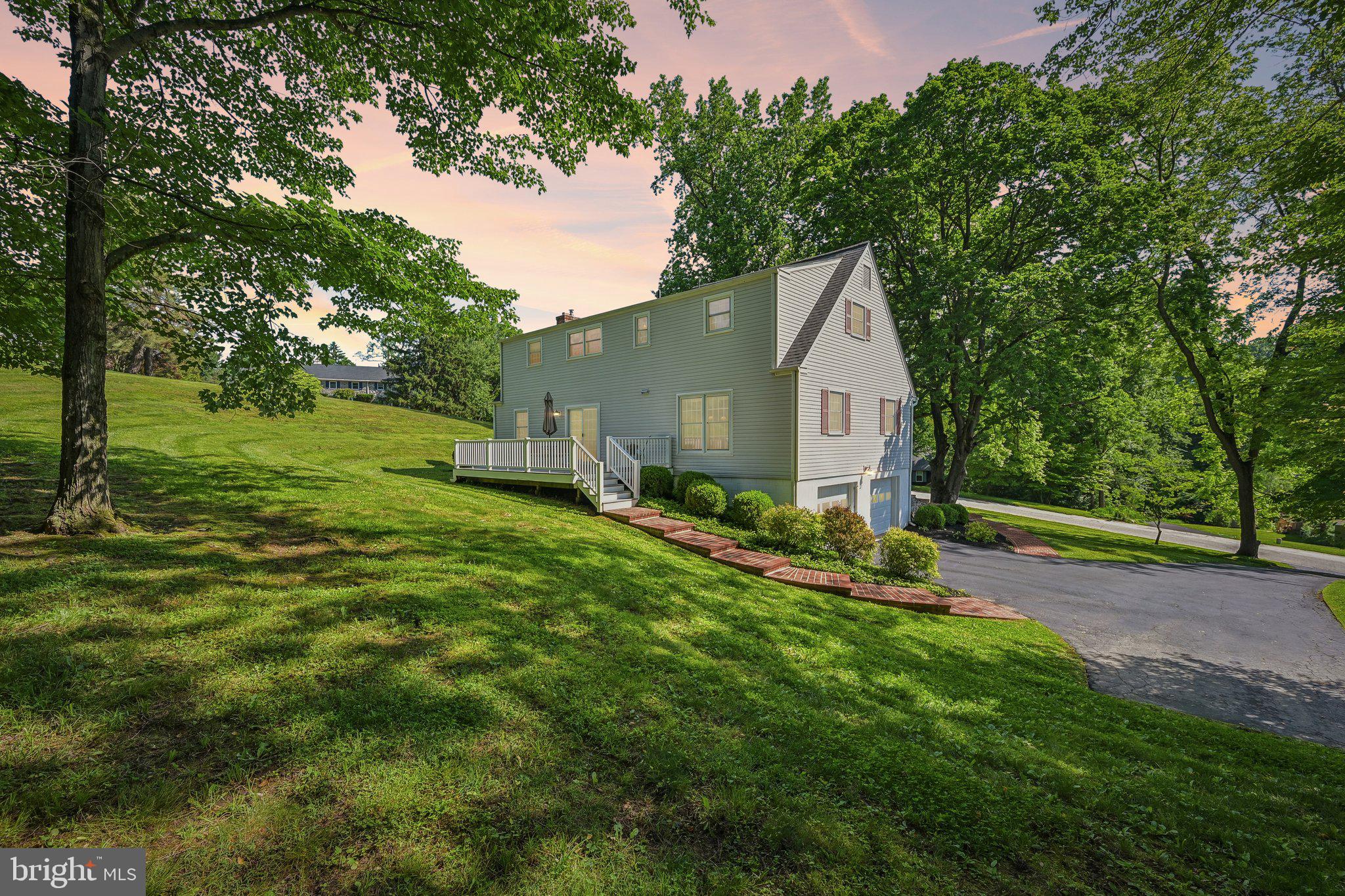FOX VALLEY - Residential