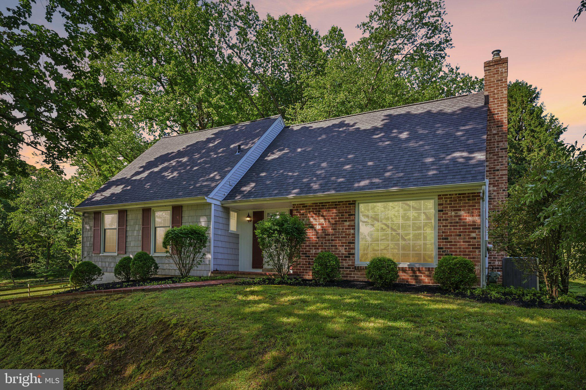 FOX VALLEY - Residential