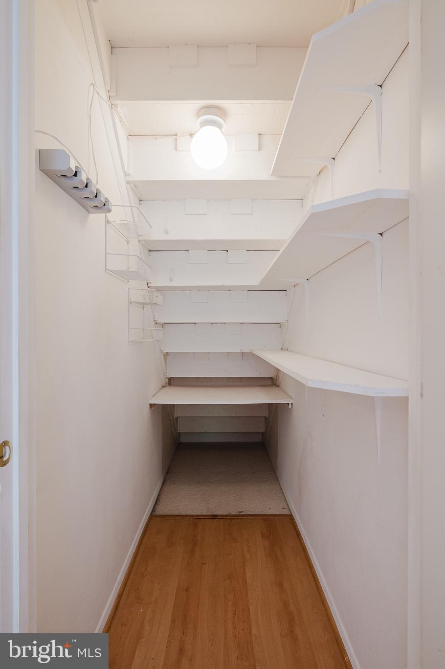 WEST RIDING - Residential
