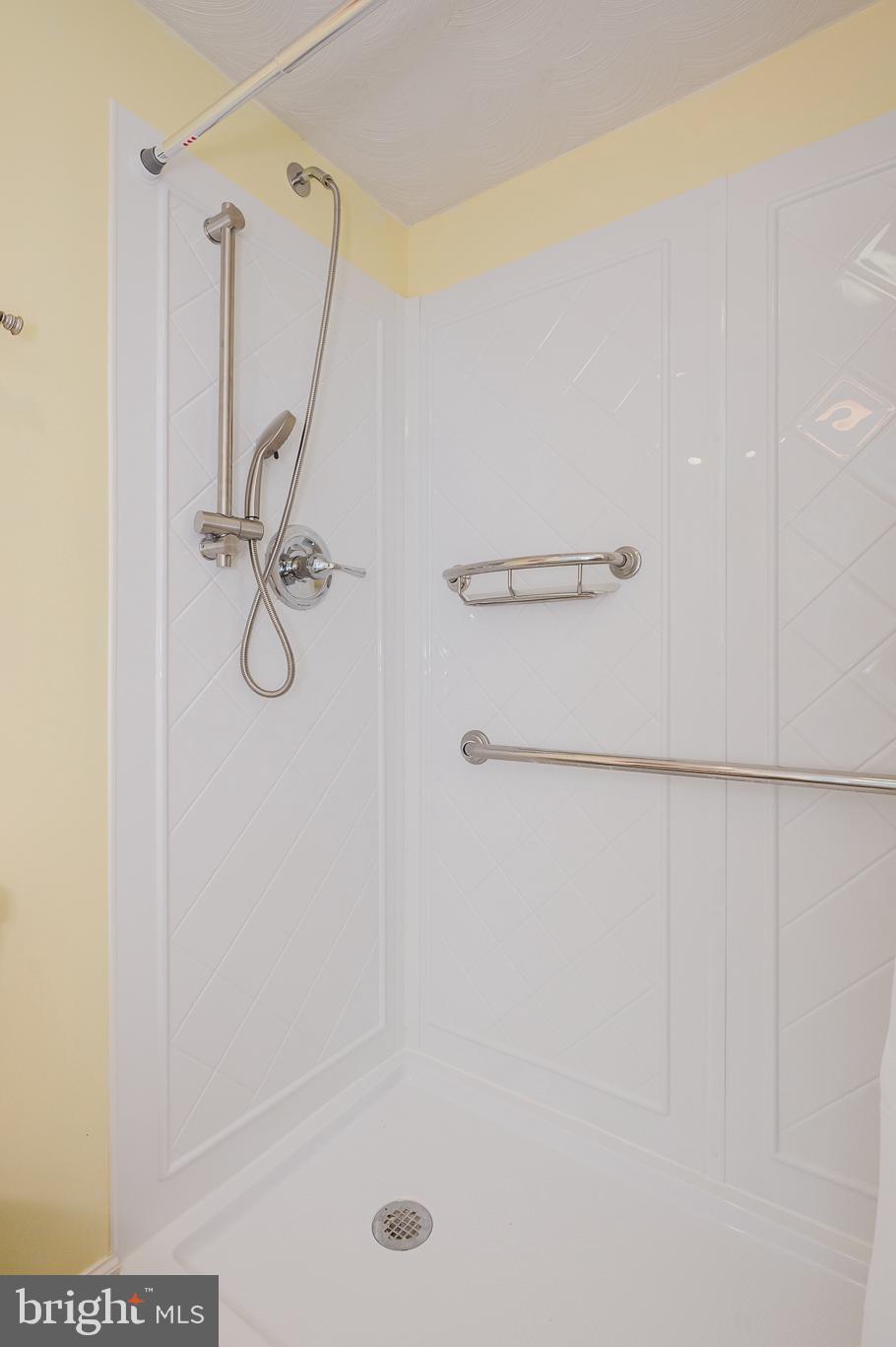 WEST RIDING - Residential