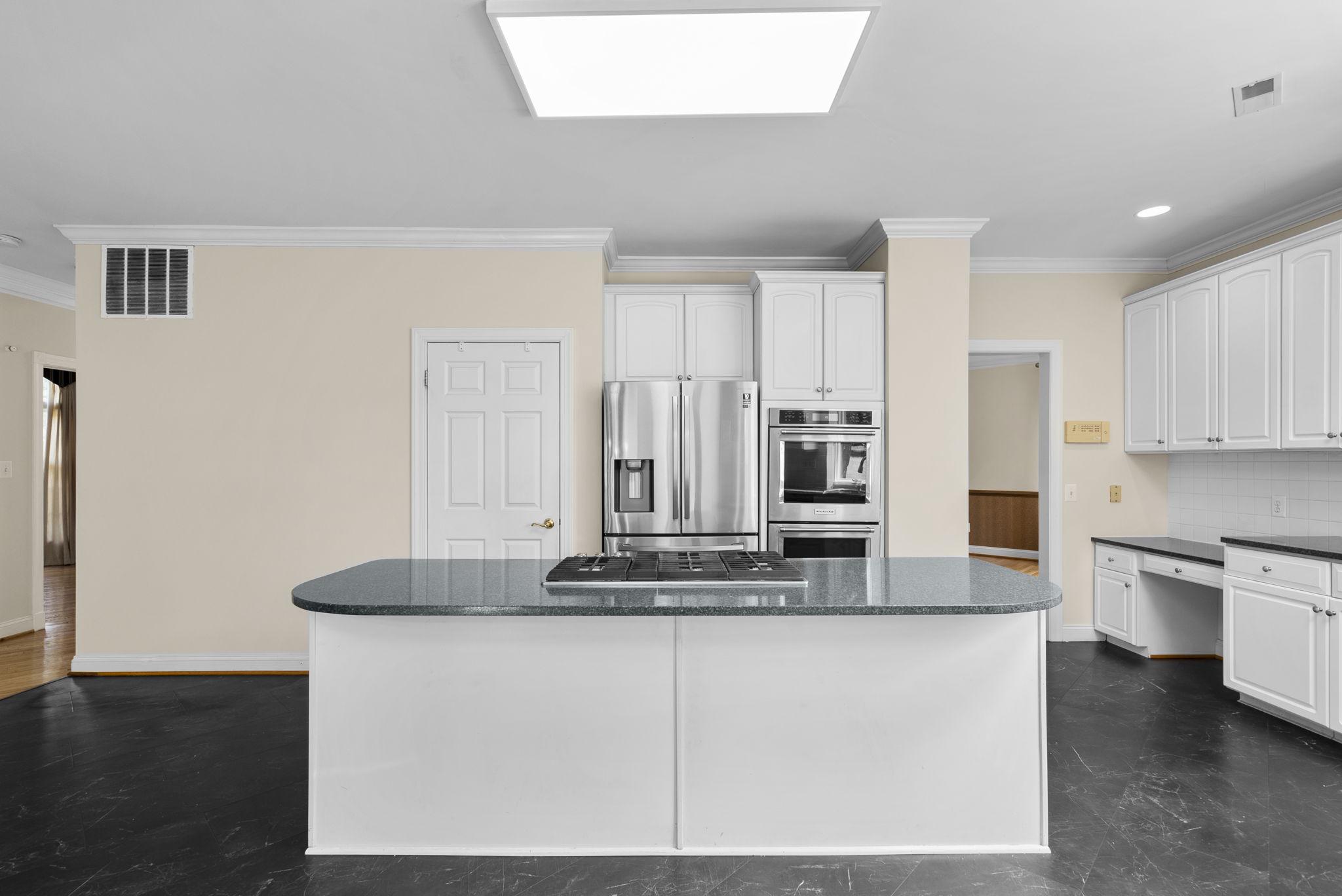 BROOKE MANOR ESTATES - Residential