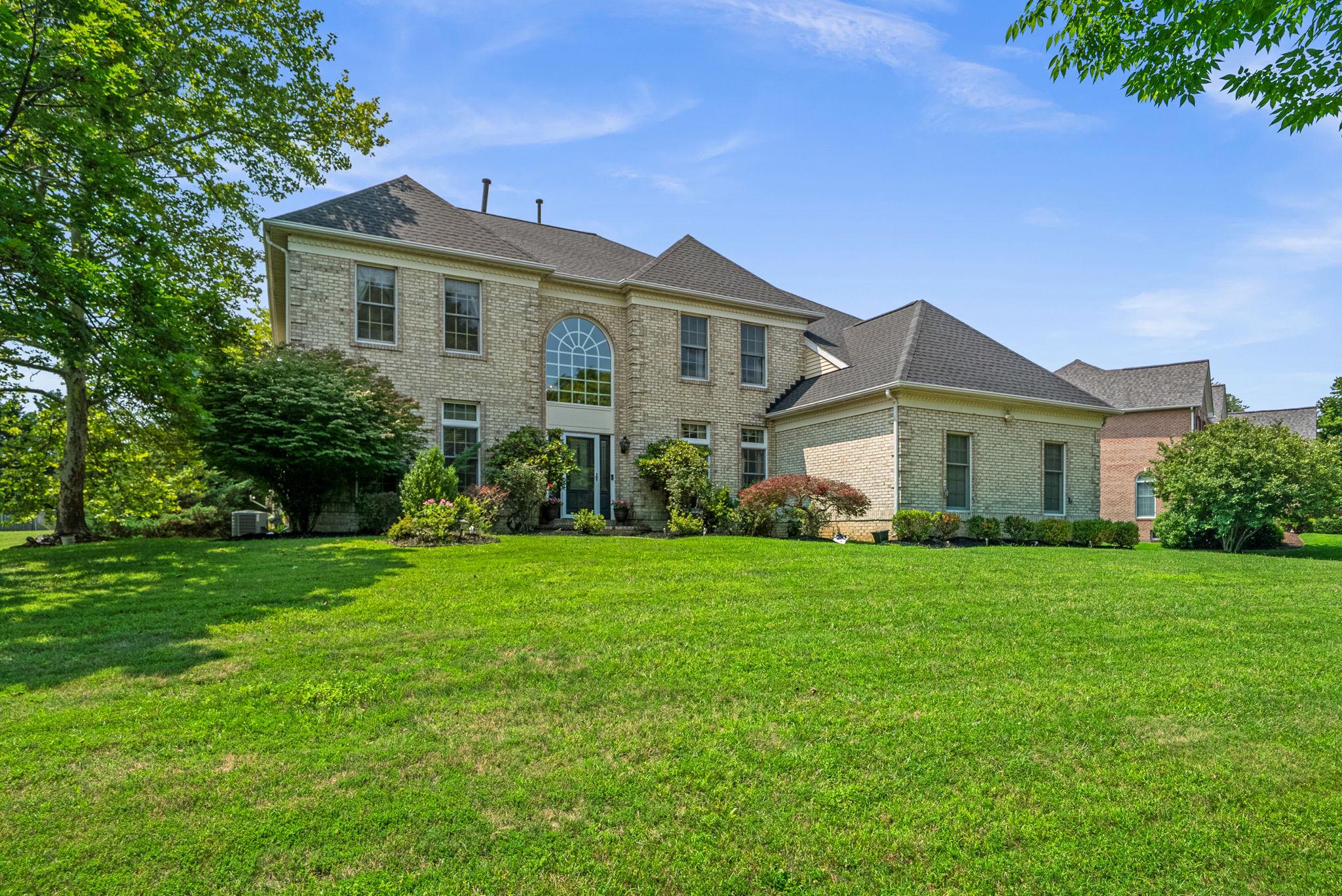 BROOKE MANOR ESTATES - Residential