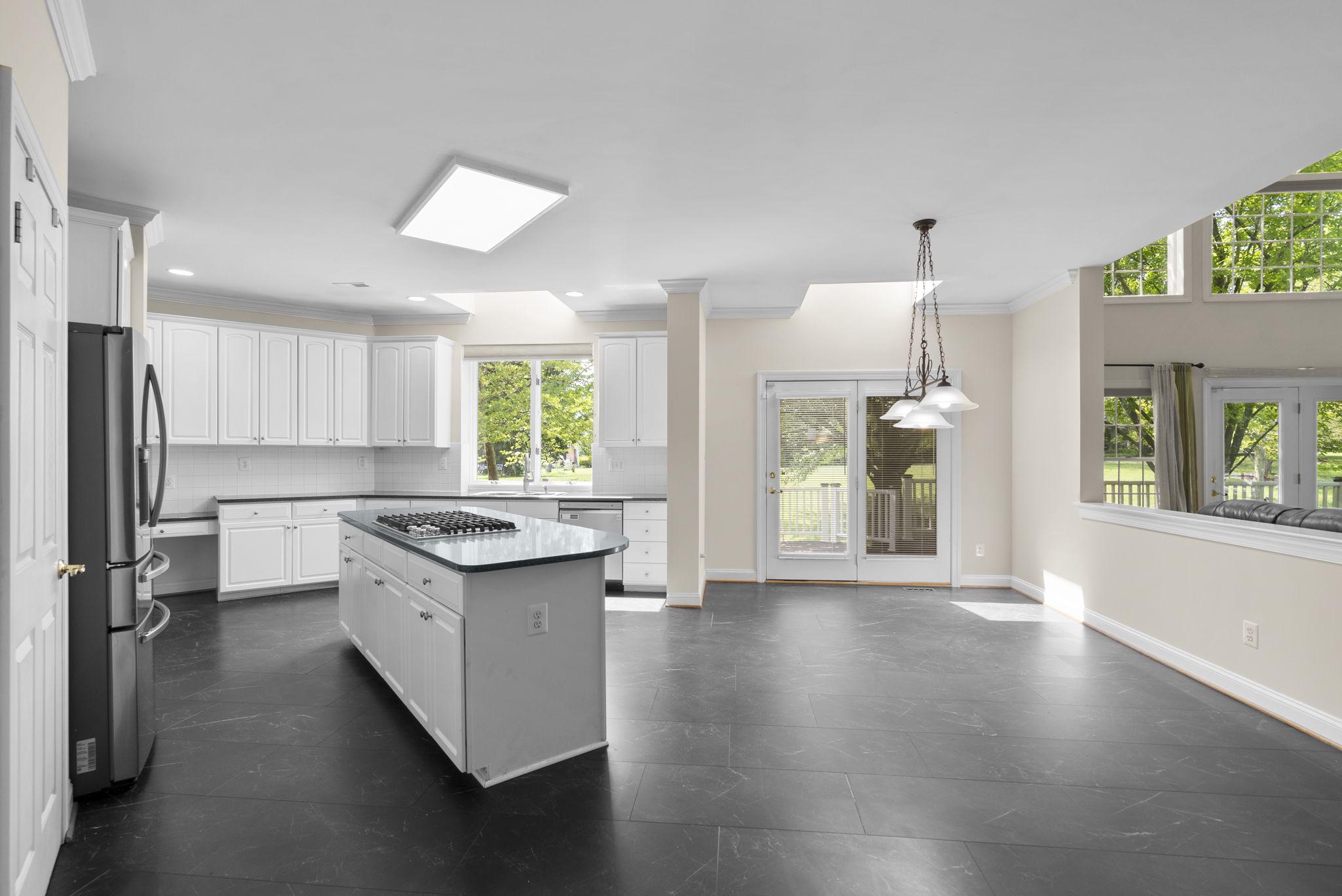 BROOKE MANOR ESTATES - Residential