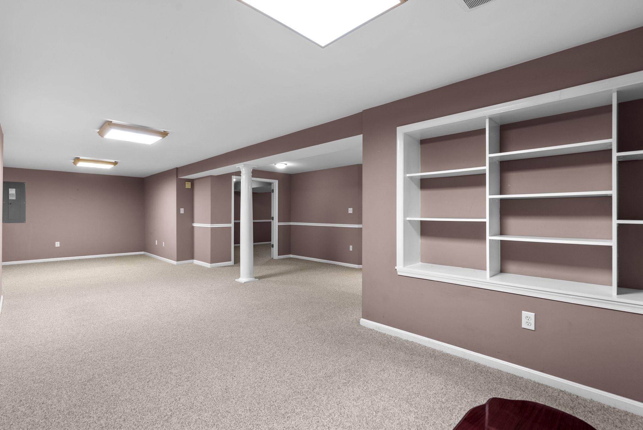 BROOKE MANOR ESTATES - Residential
