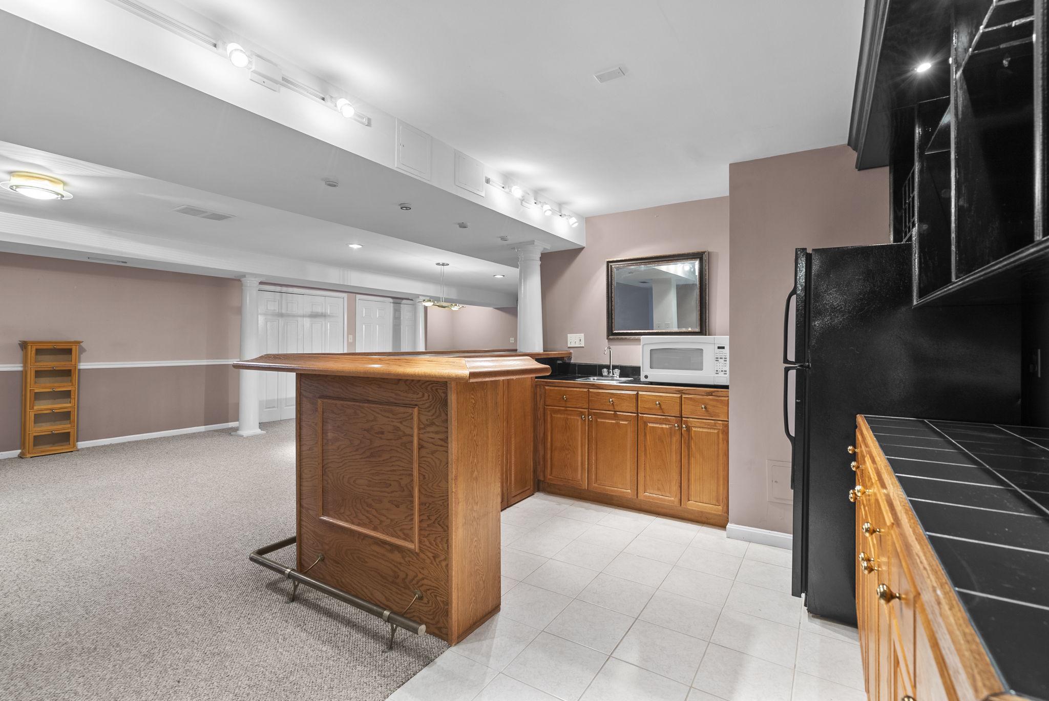 BROOKE MANOR ESTATES - Residential