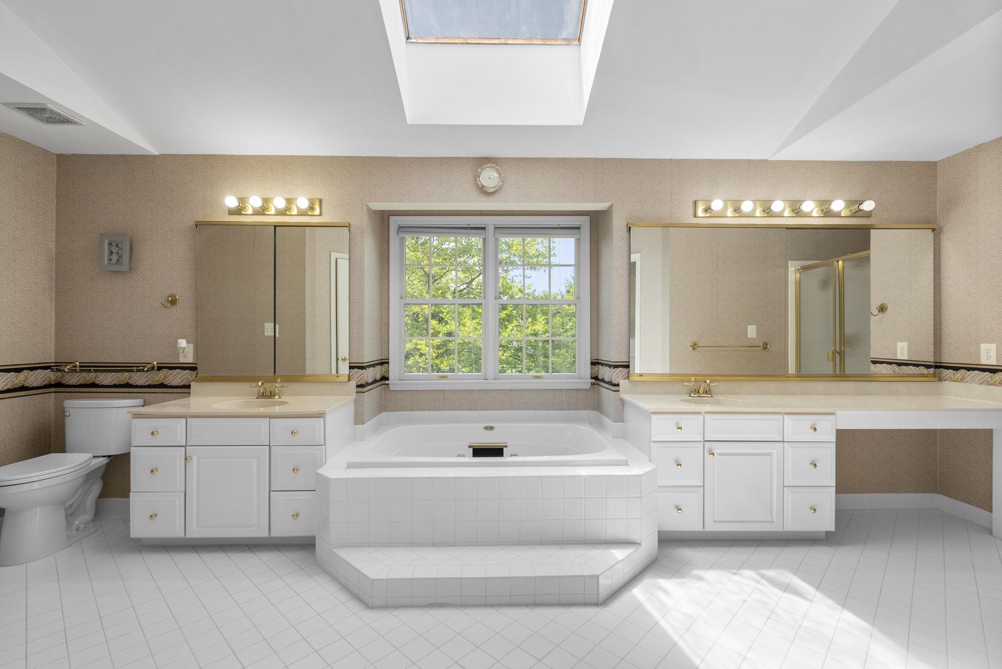 BROOKE MANOR ESTATES - Residential