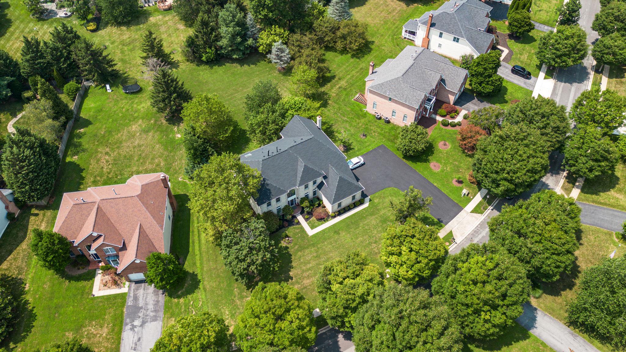 BROOKE MANOR ESTATES - Residential