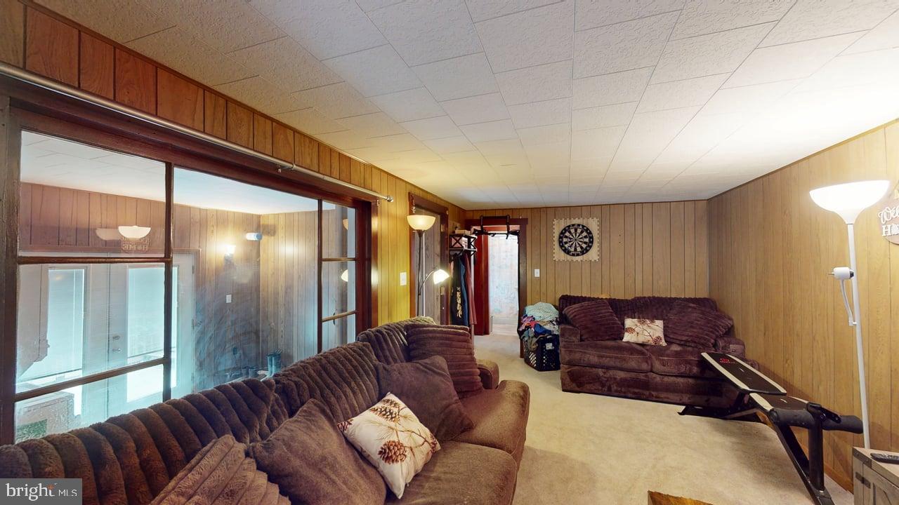 BLOOMINGTON - Residential