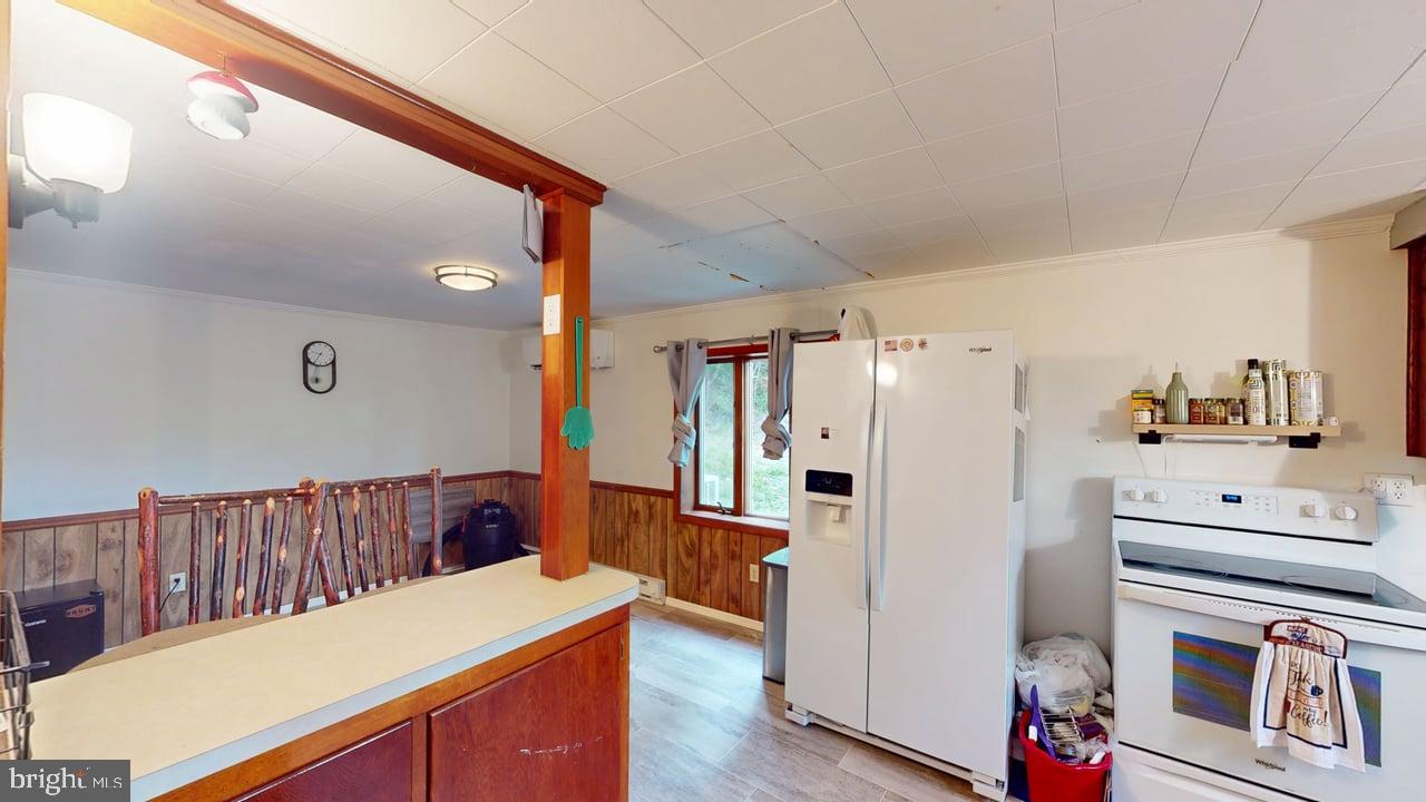 BLOOMINGTON - Residential