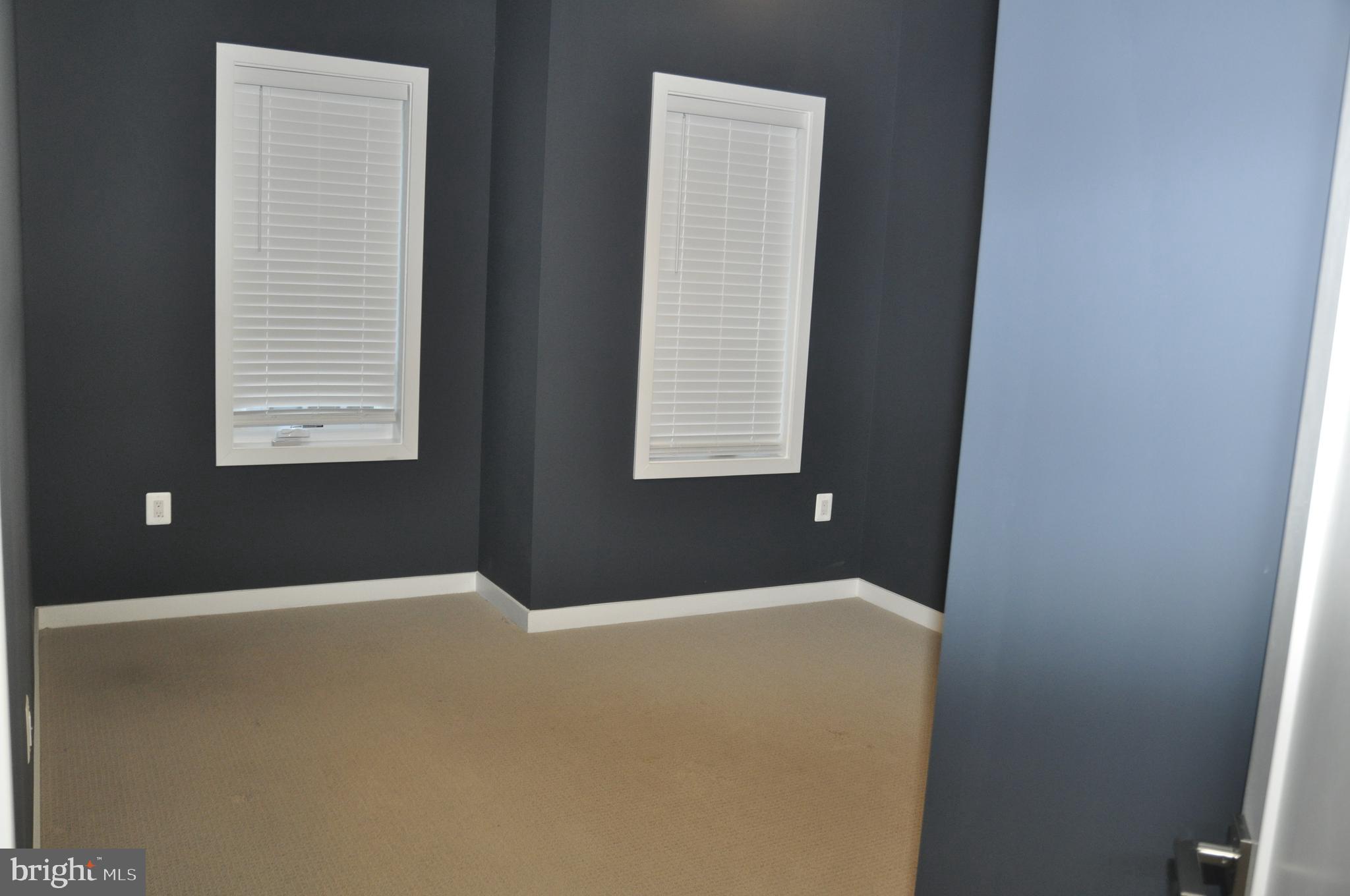 LOUDOUN VALLEY CARLISLE - Residential Lease